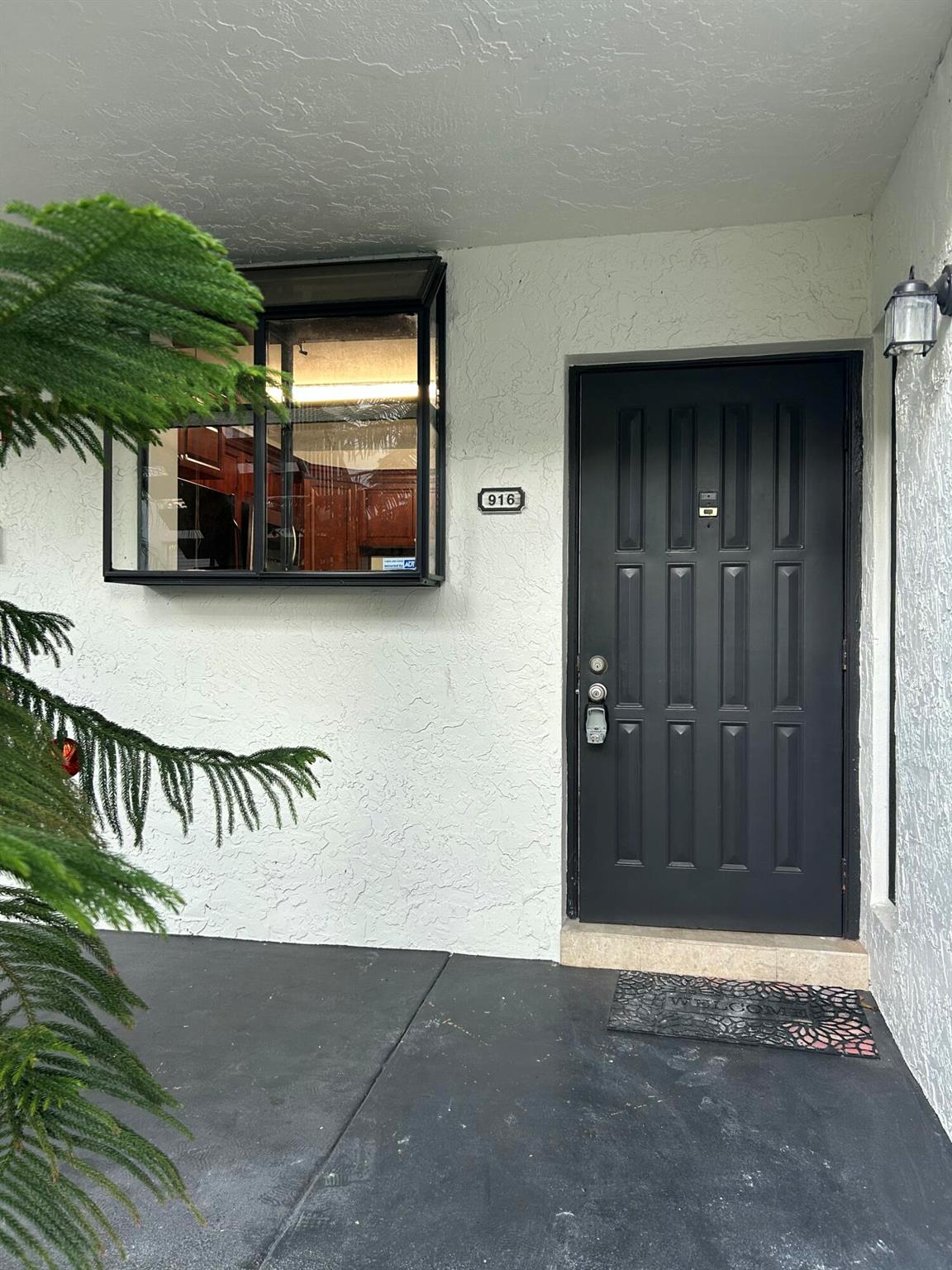 1256 S Military Trail 916