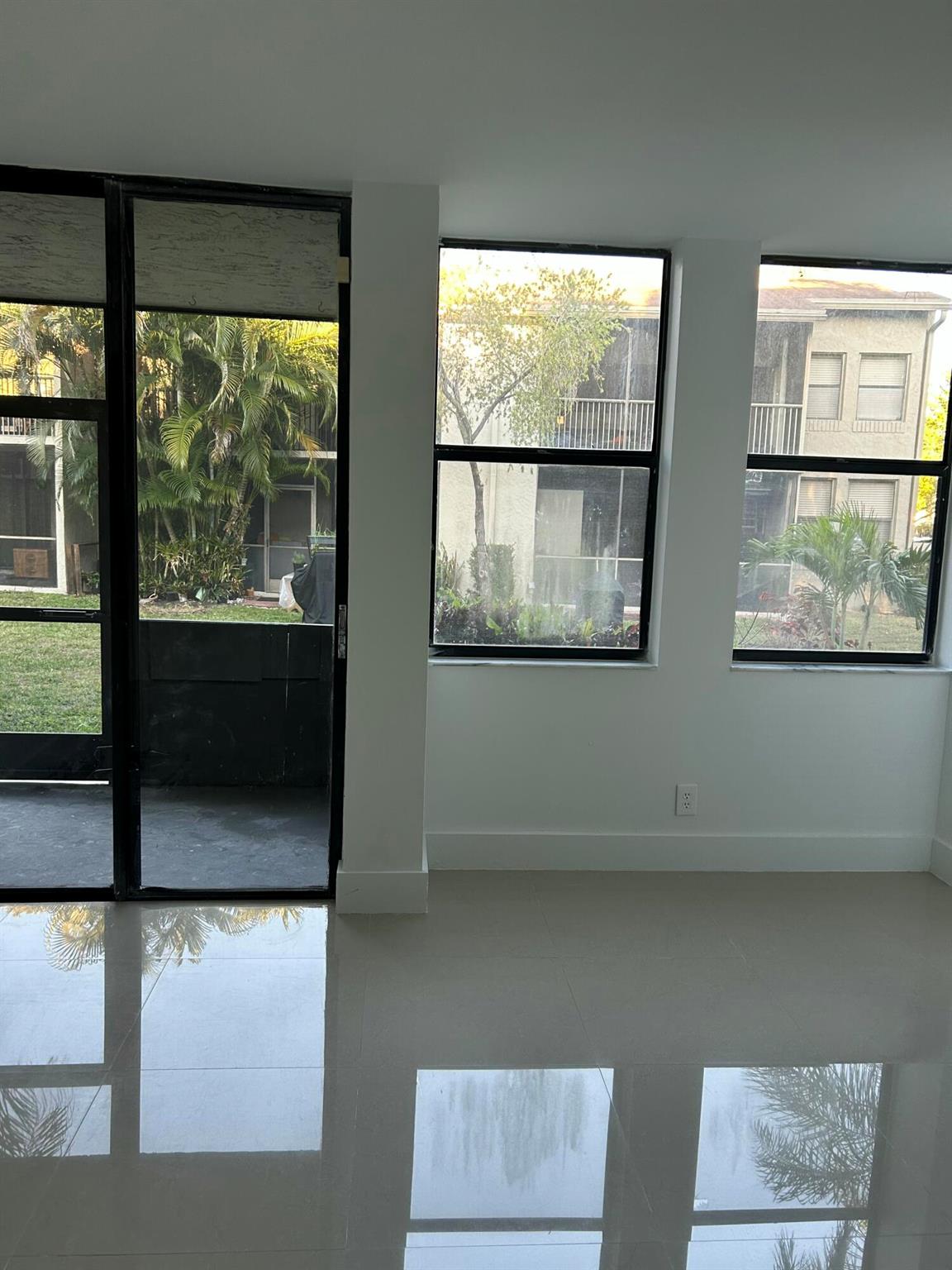 1256 S Military Trail 916