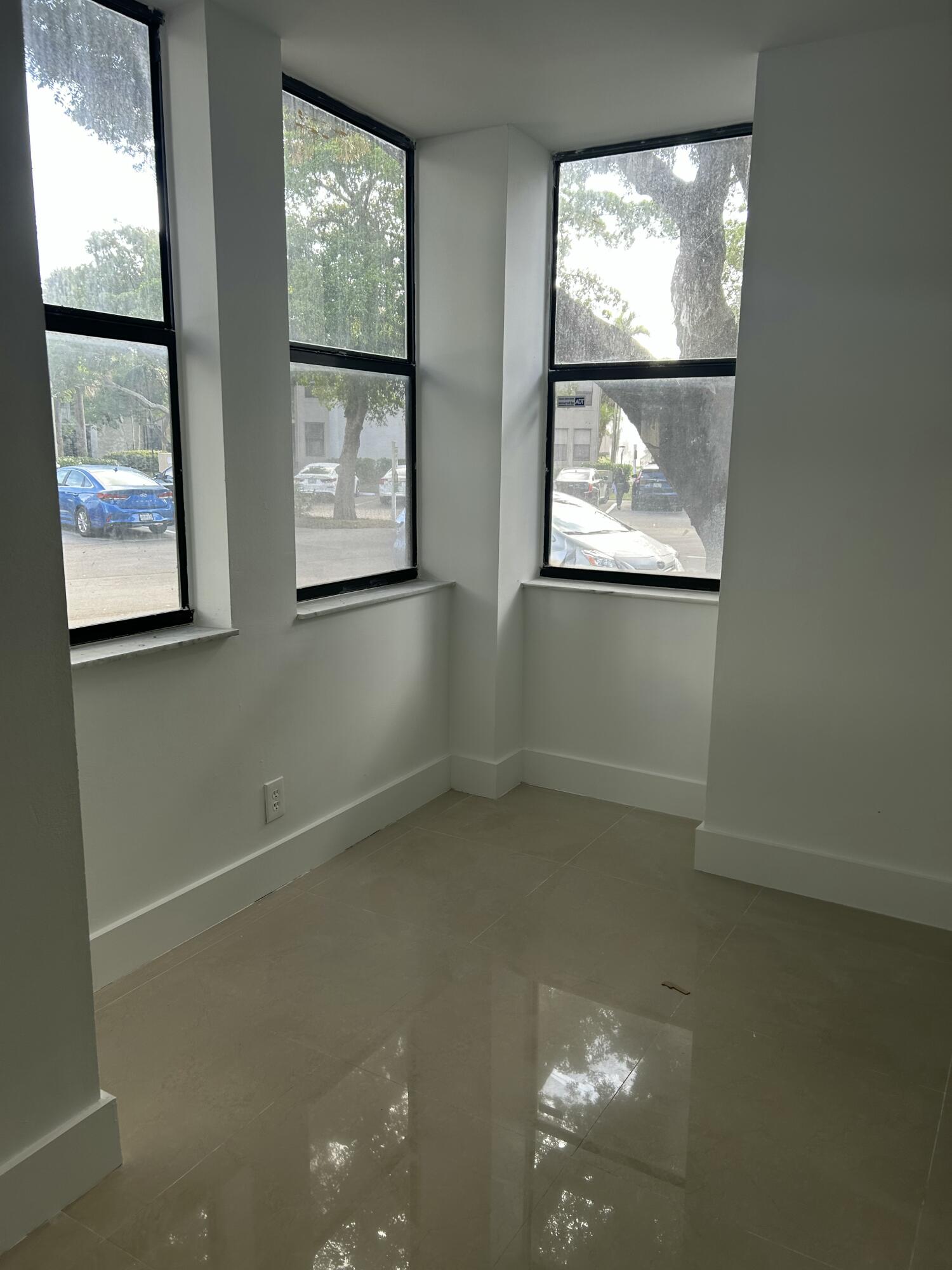 1256 S Military Trail 916