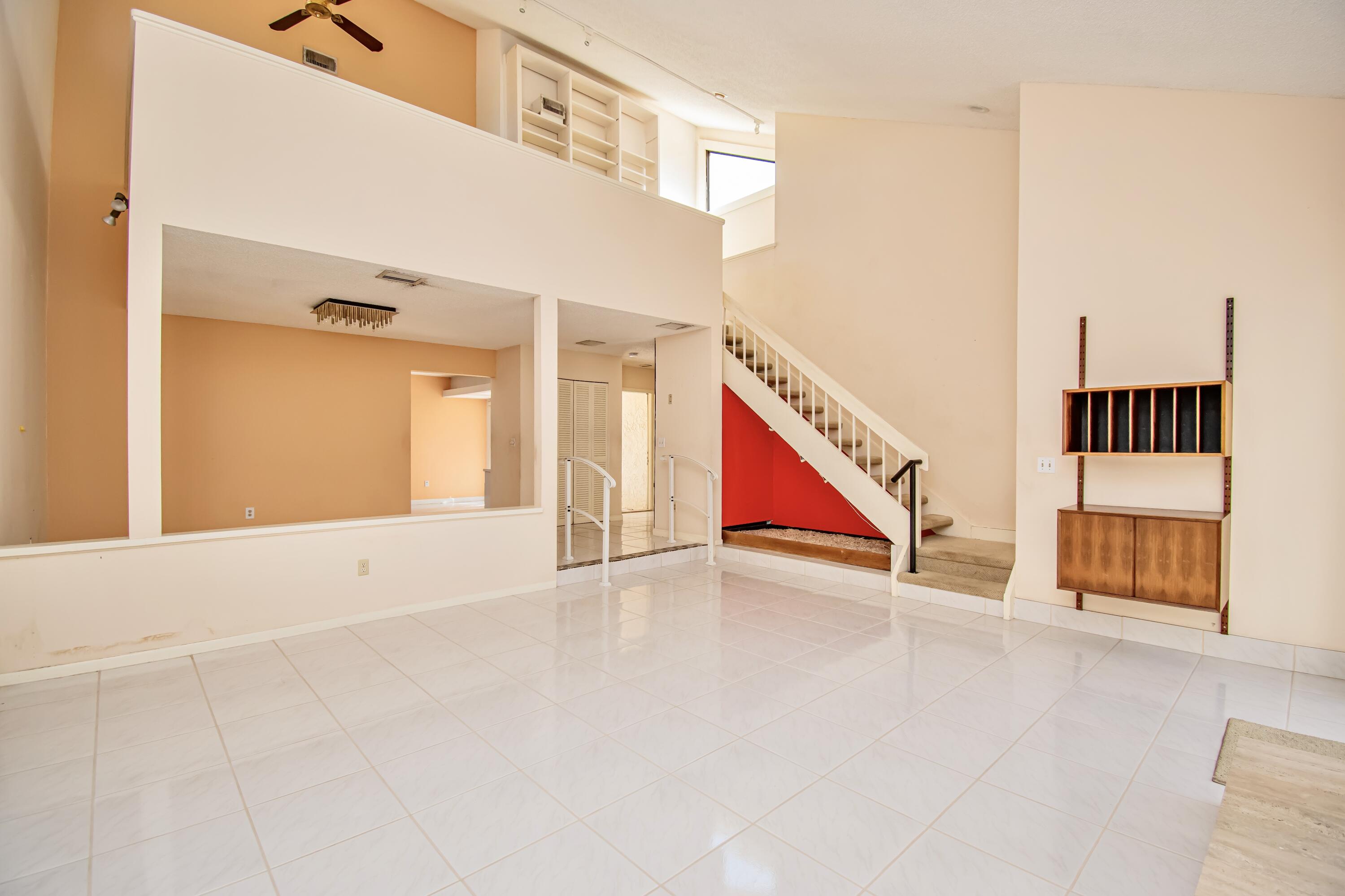 7671 Sierra Terrace W