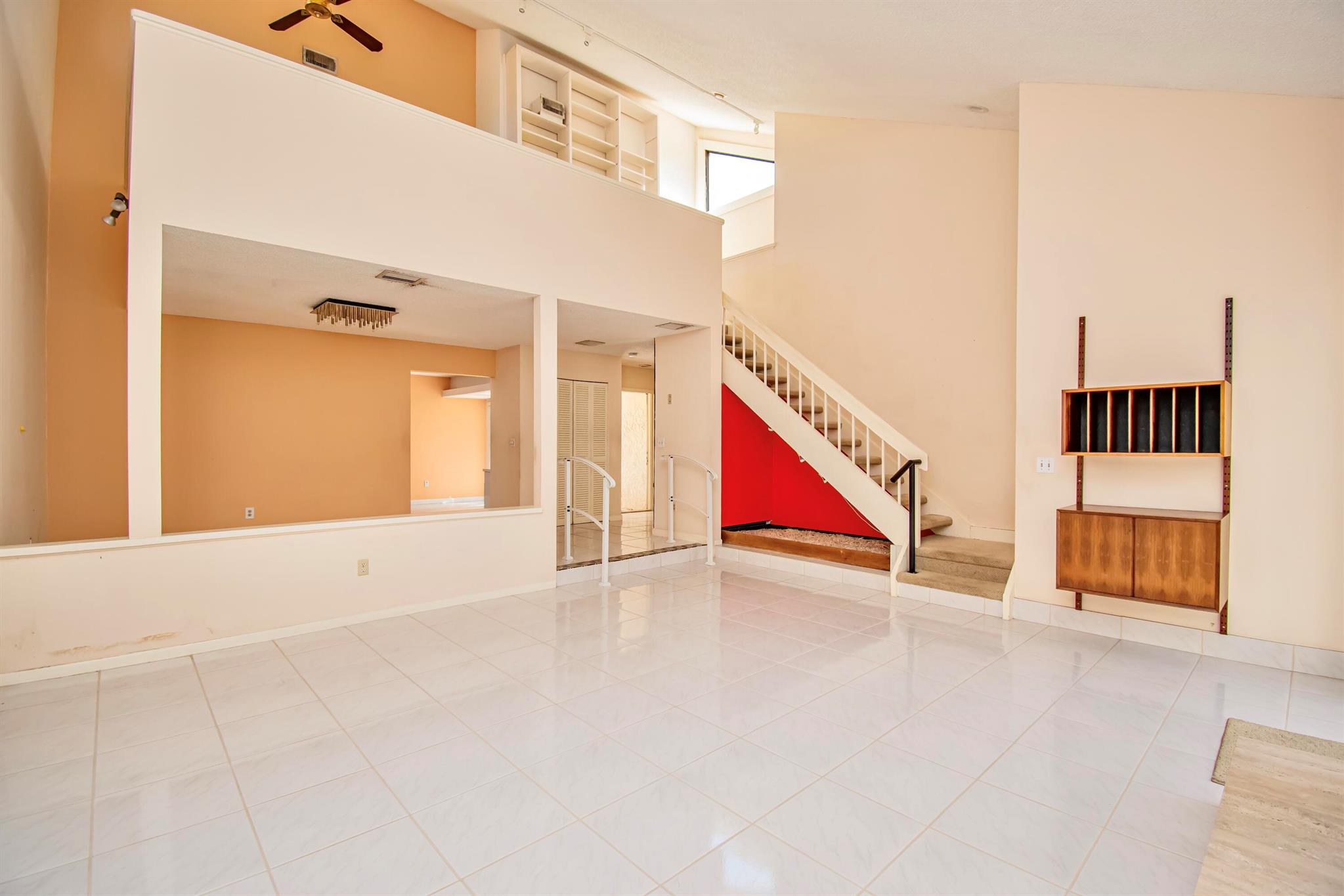 7671 Sierra Terrace W