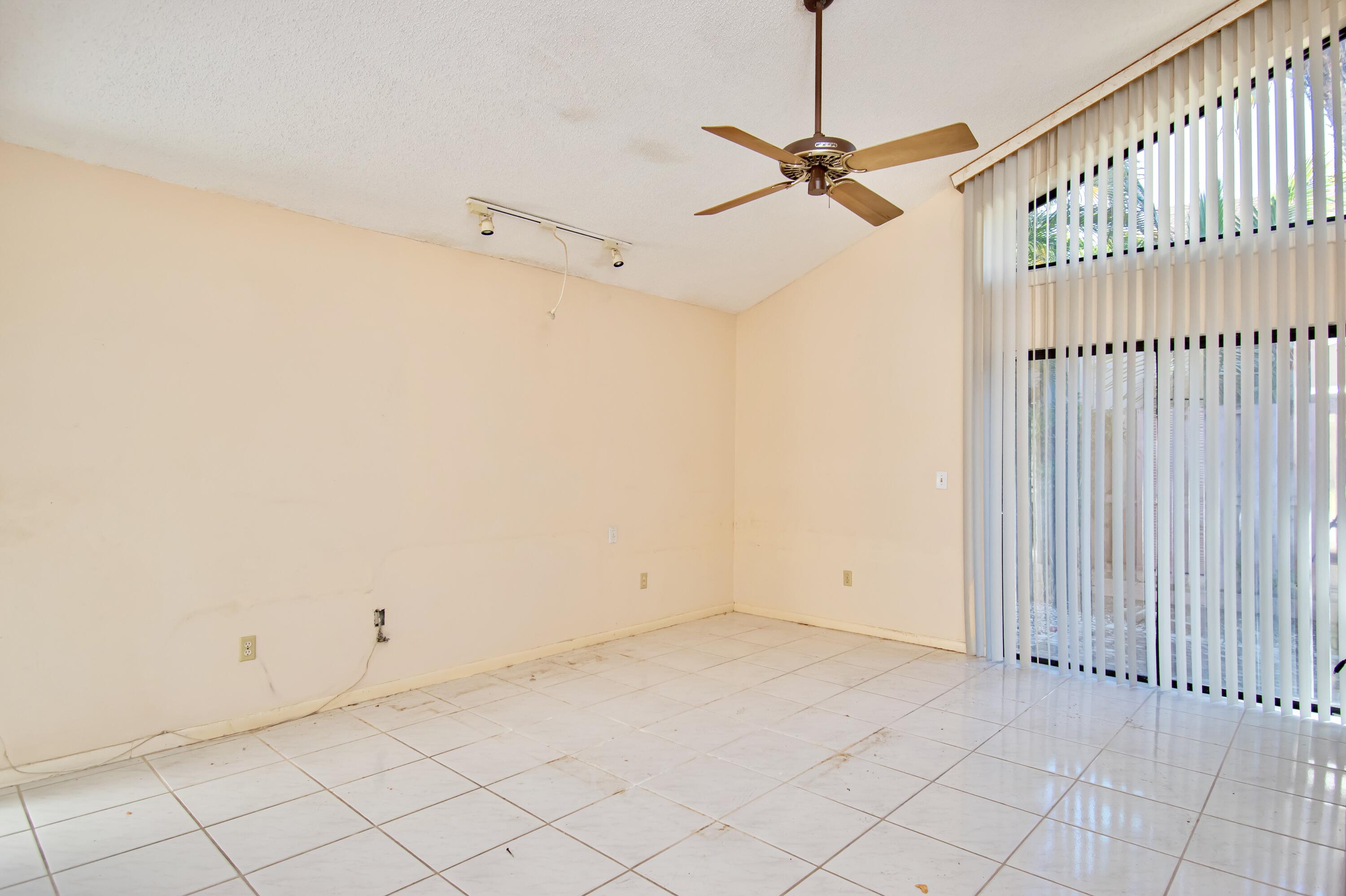 7671 Sierra Terrace W