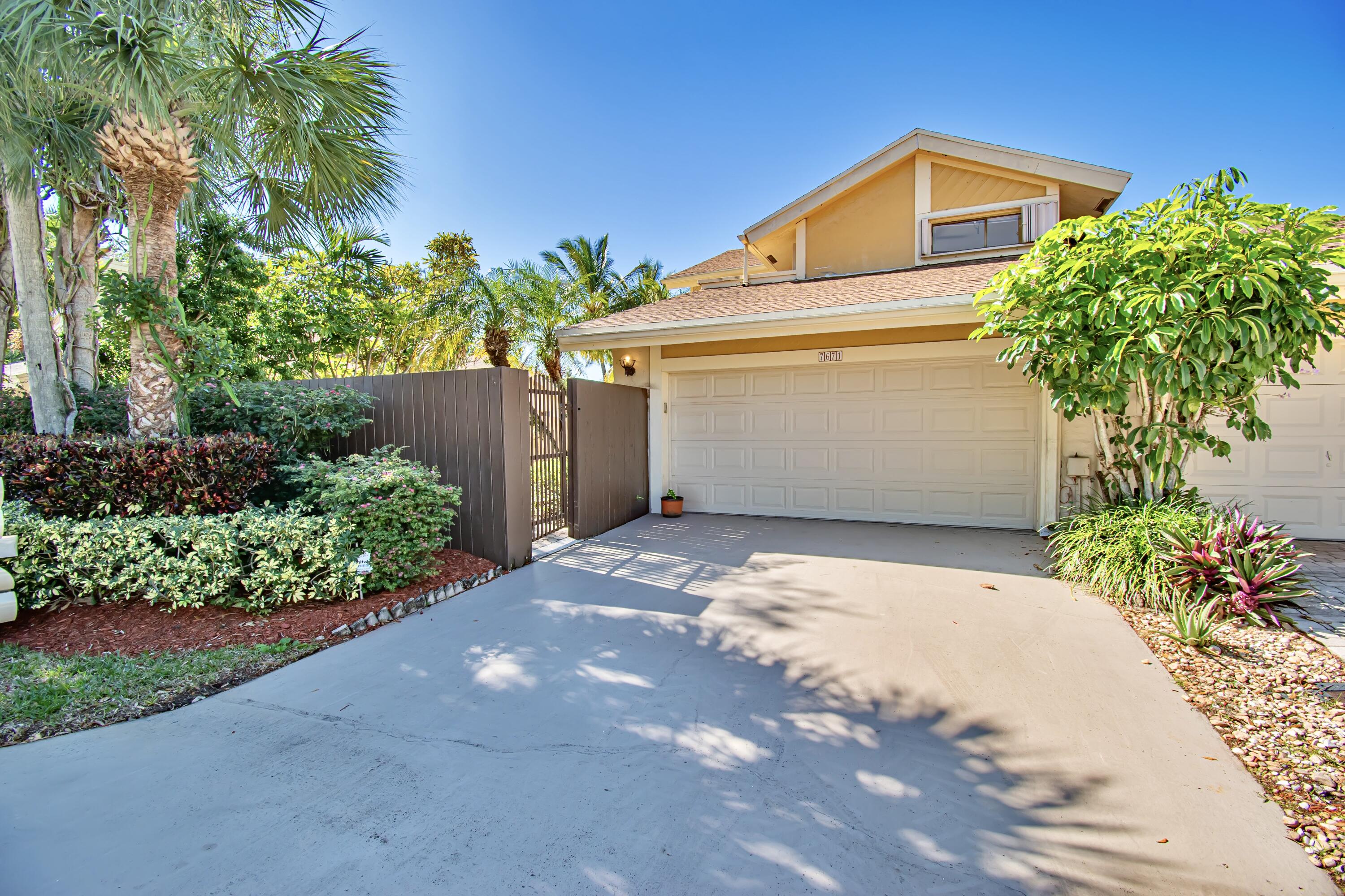 7671 Sierra Terrace W