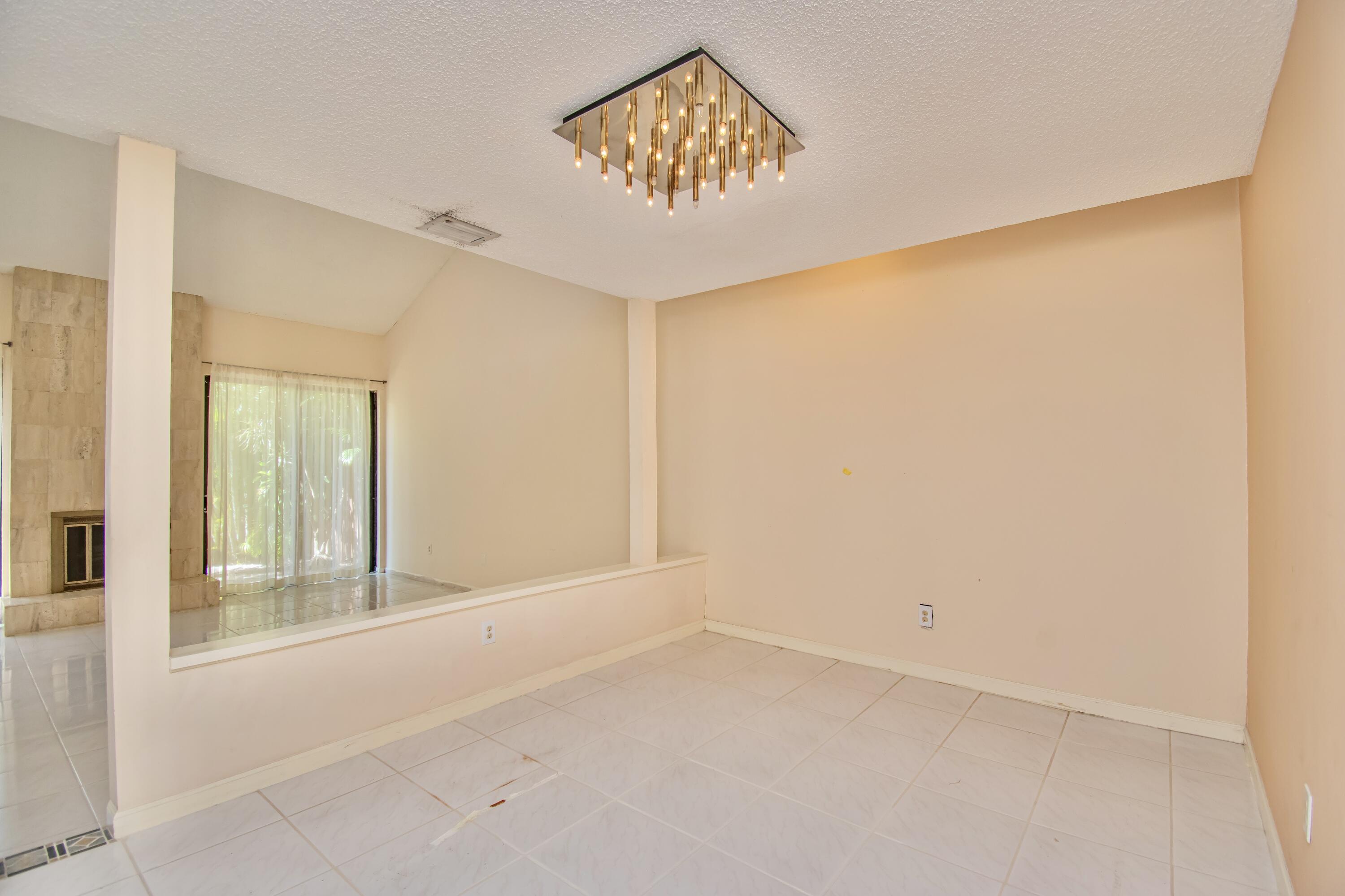 7671 Sierra Terrace W