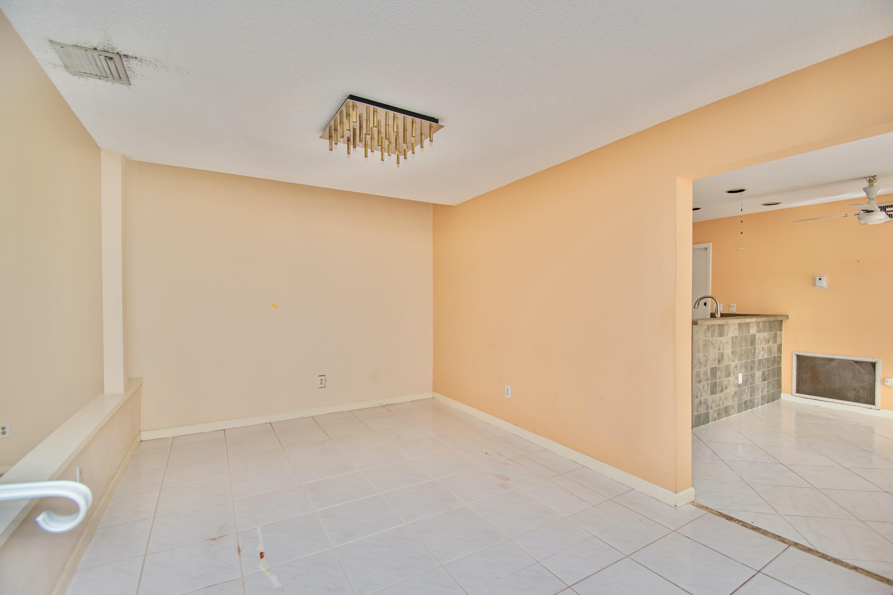 7671 Sierra Terrace W