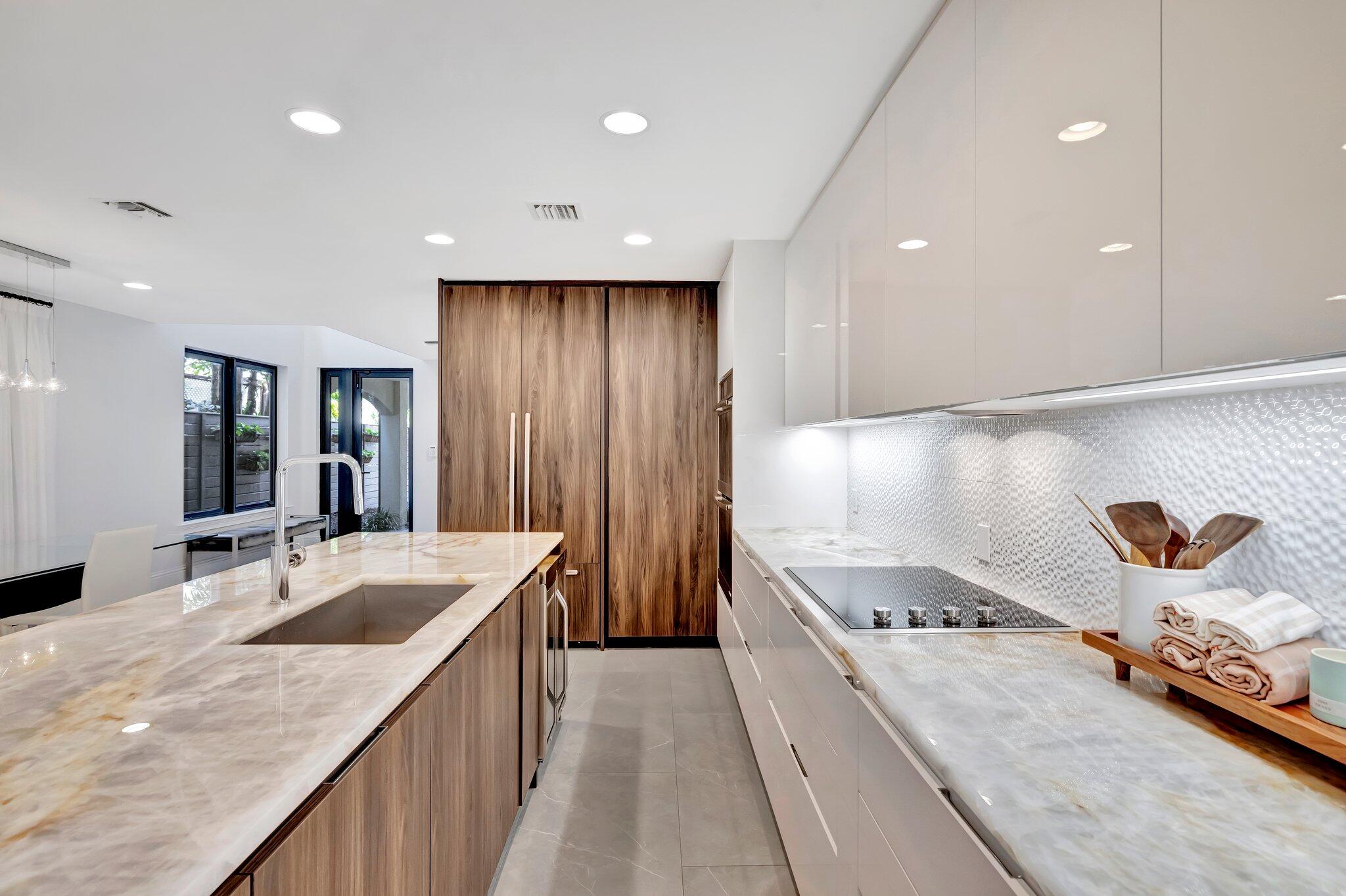1627 NE 1st Street