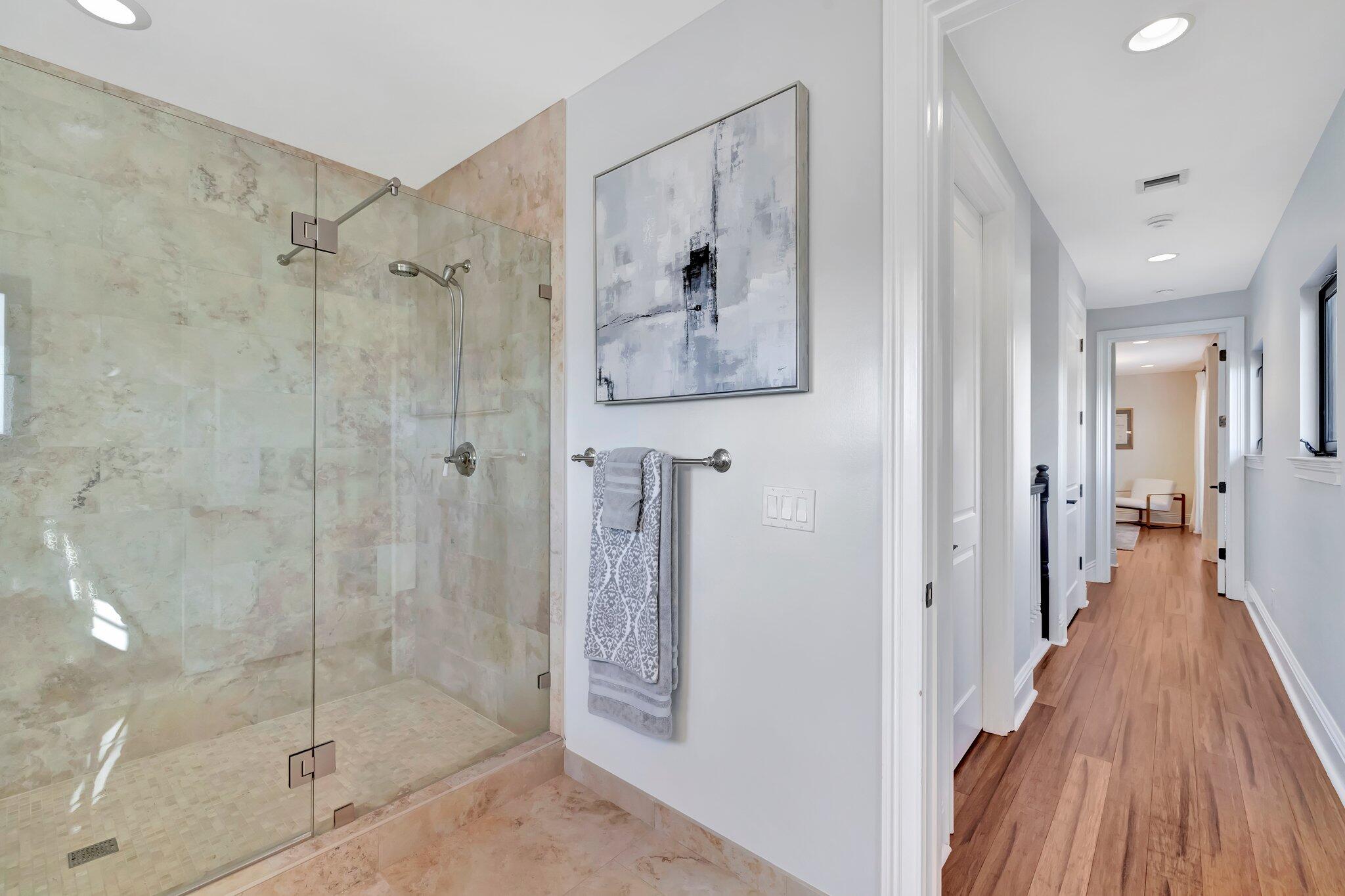 1627 NE 1st Street