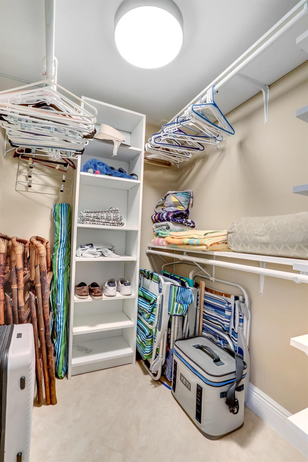 1199 Hillsboro Mile 237