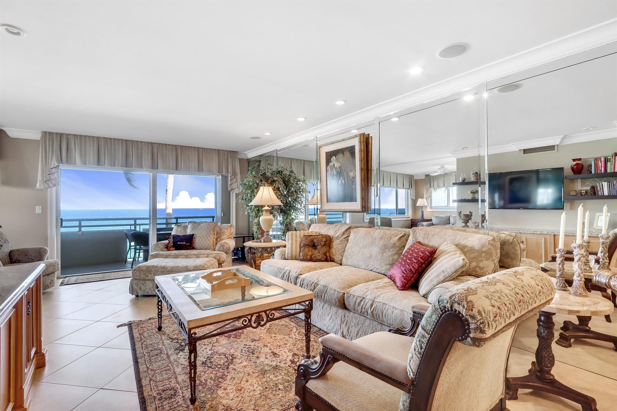 1199 Hillsboro Mile 237