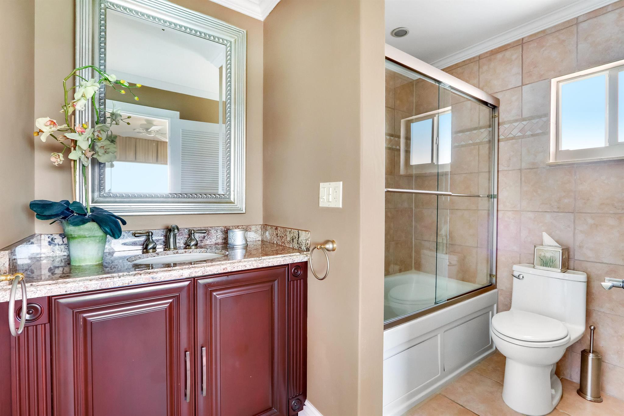 1199 Hillsboro Mile 237