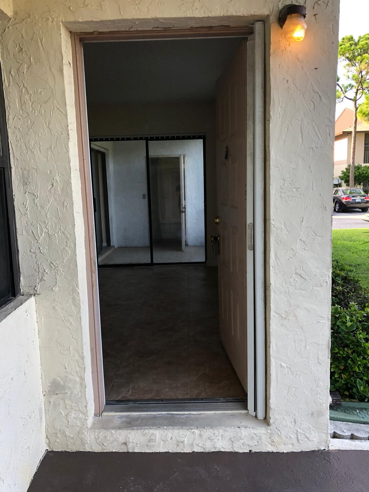 4205 S 57th Avenue B