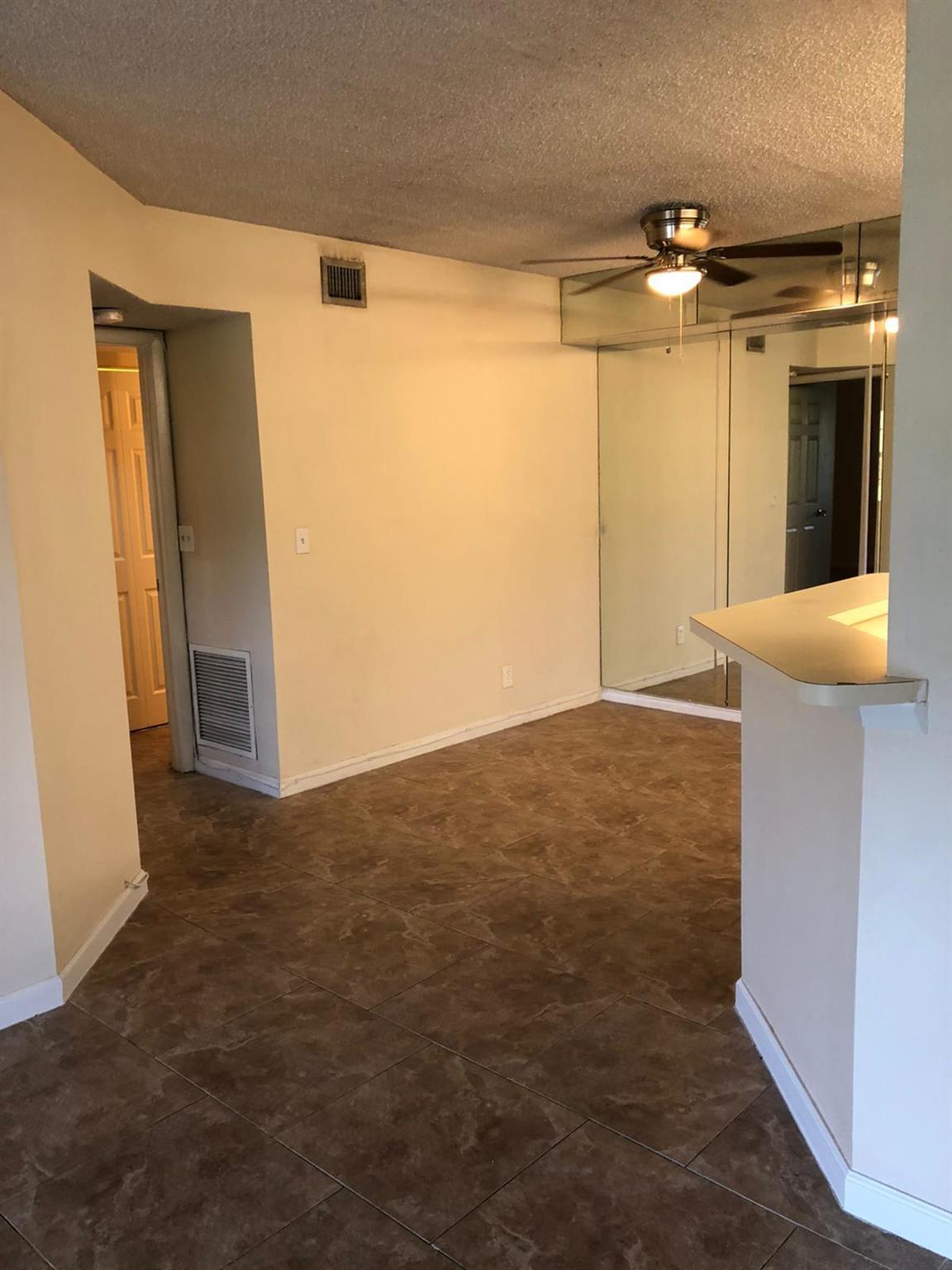 4205 S 57th Avenue B