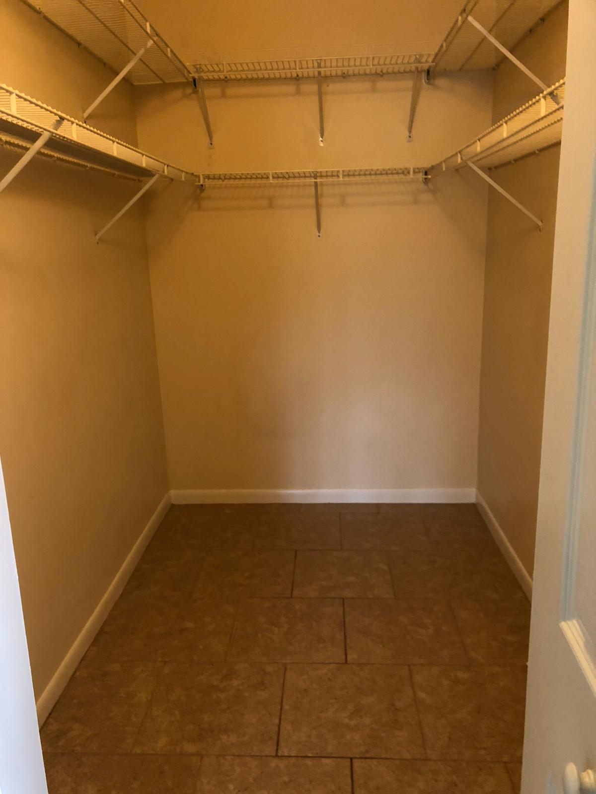 4205 S 57th Avenue B