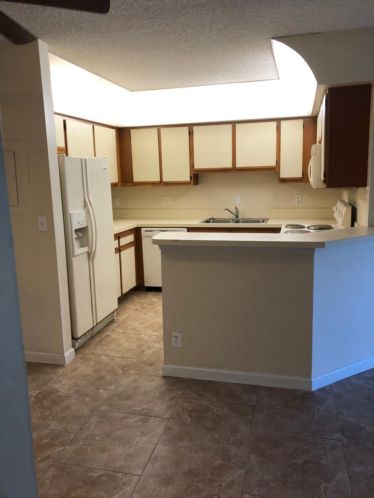 4205 S 57th Avenue B