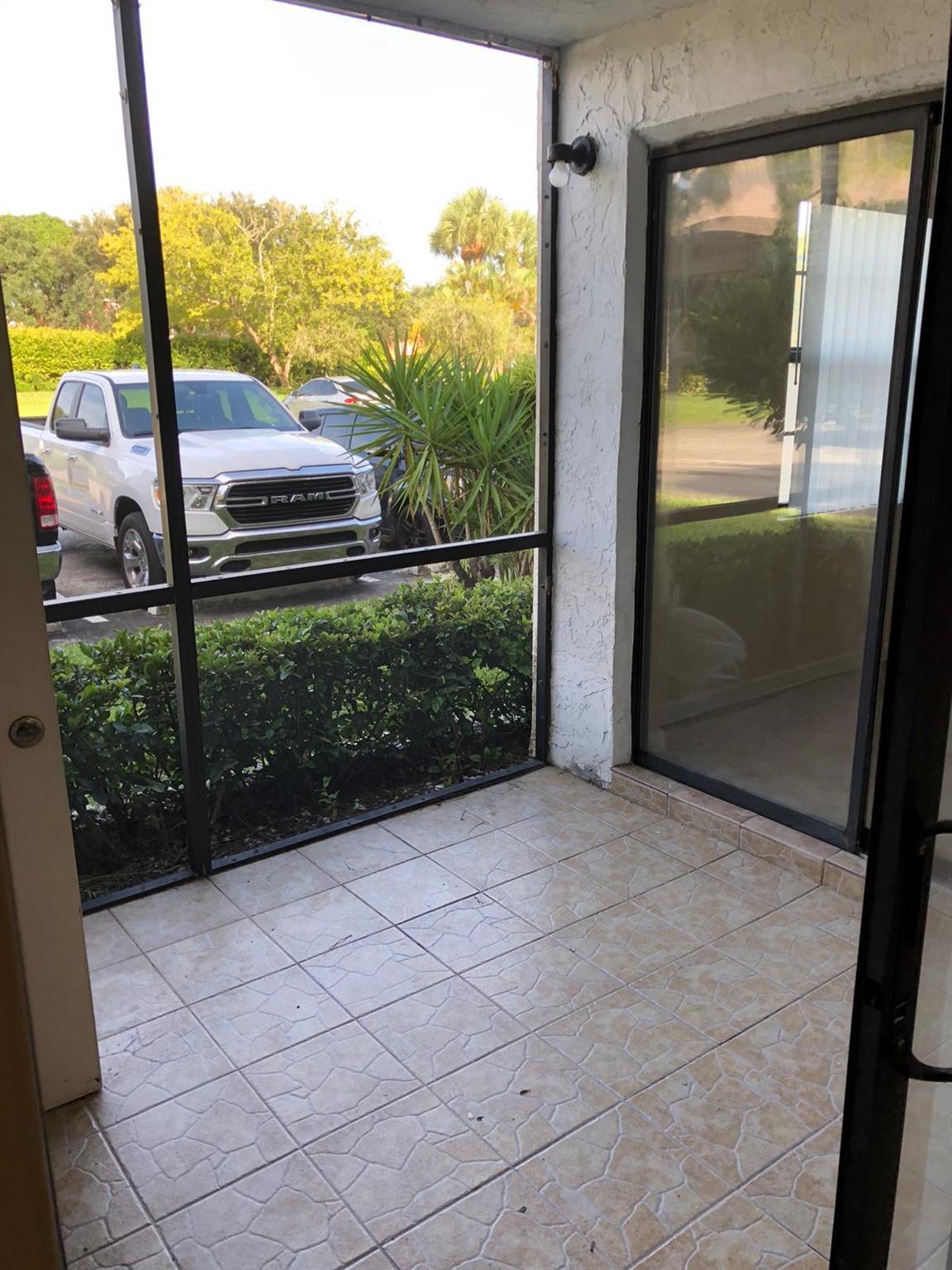 4205 S 57th Avenue B