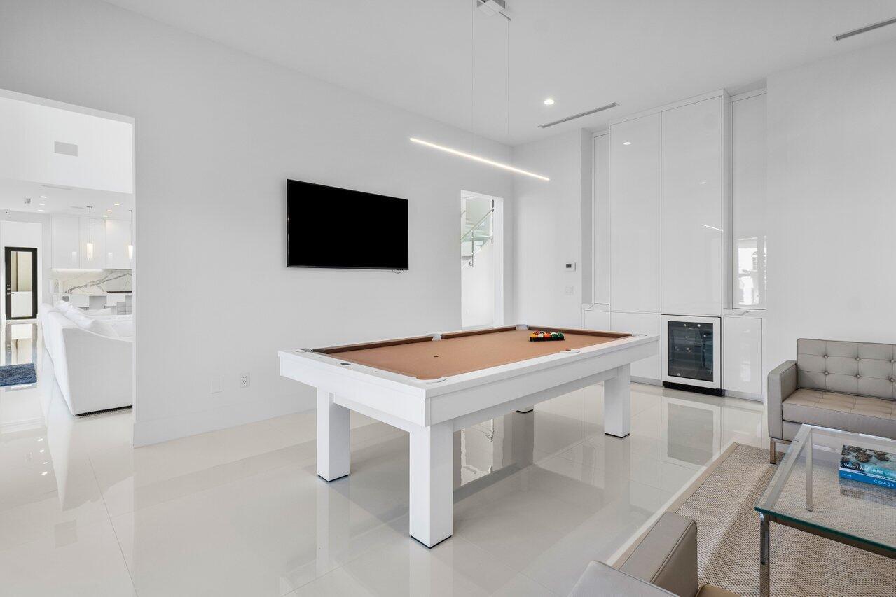 937 Cypress Drive