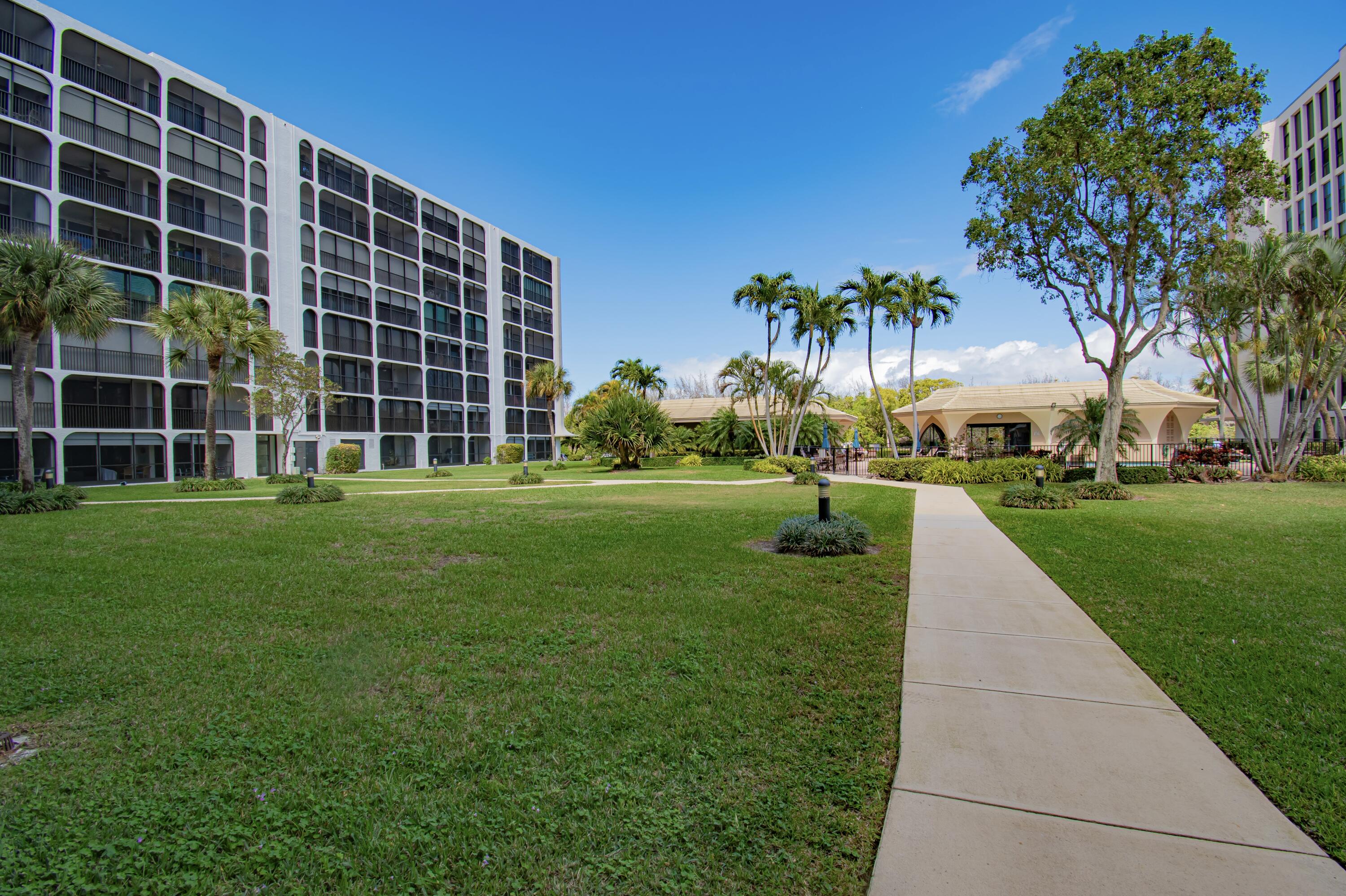 1629 Riverview Road 420