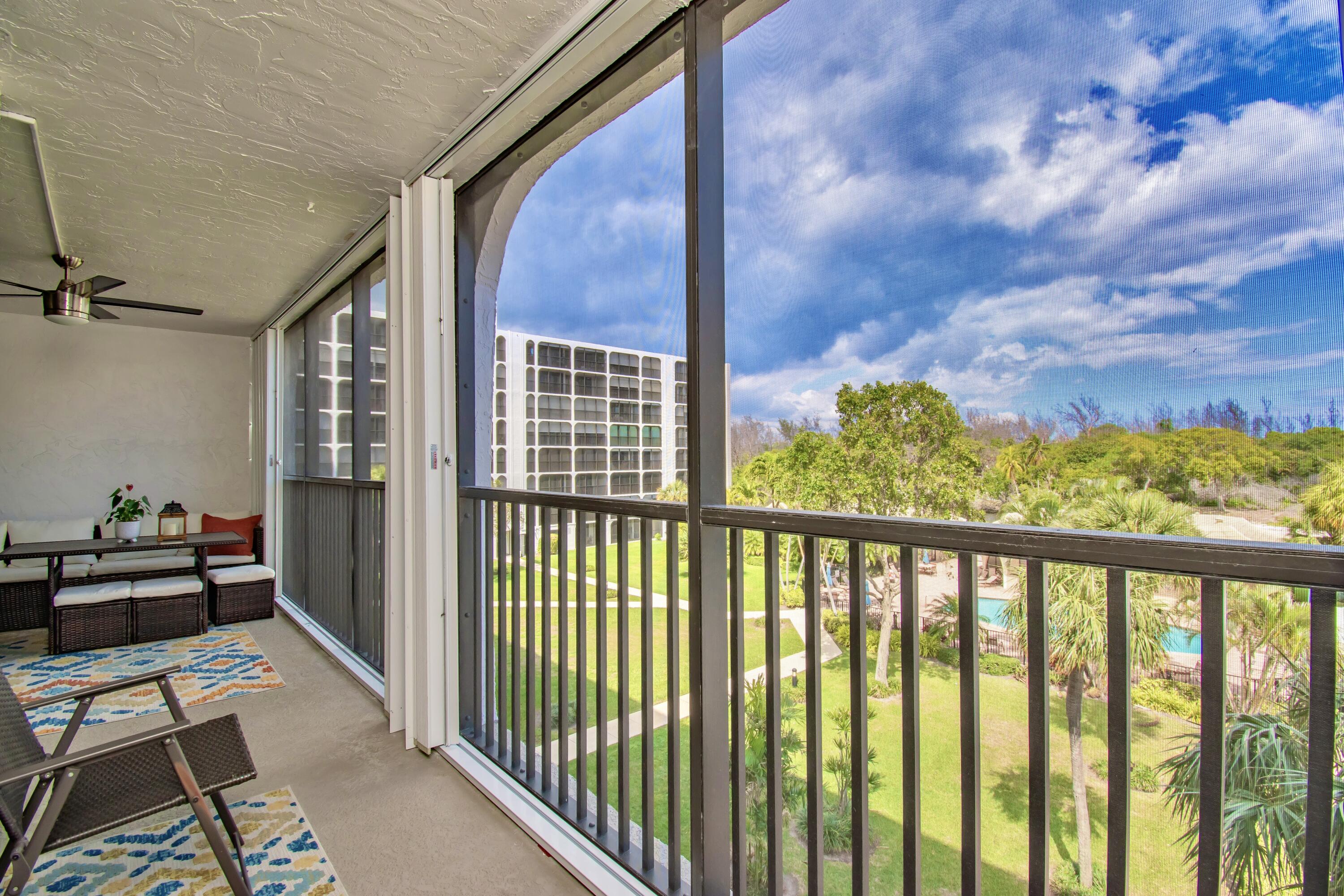 1629 Riverview Road 420