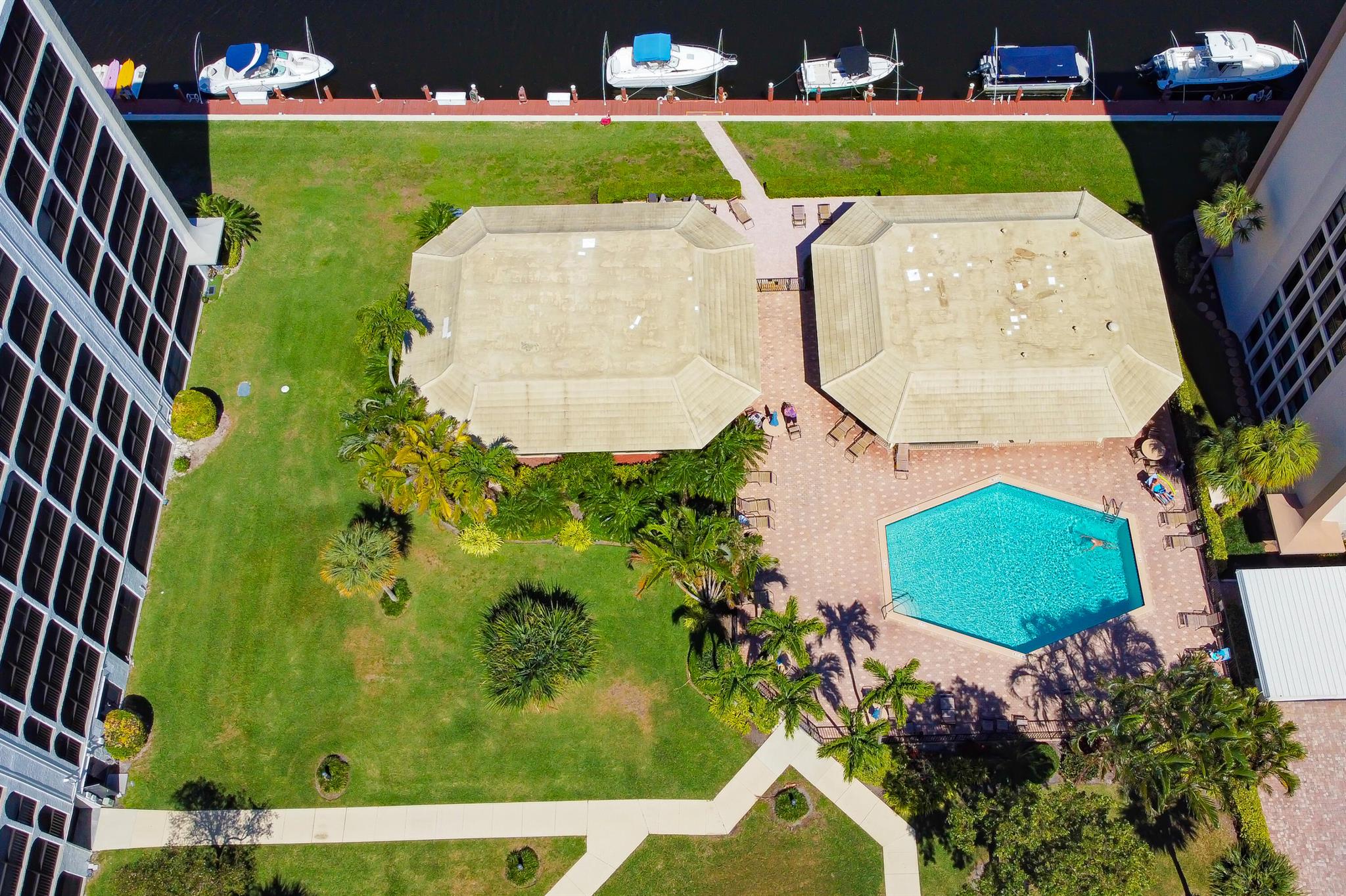 1629 Riverview Road 420