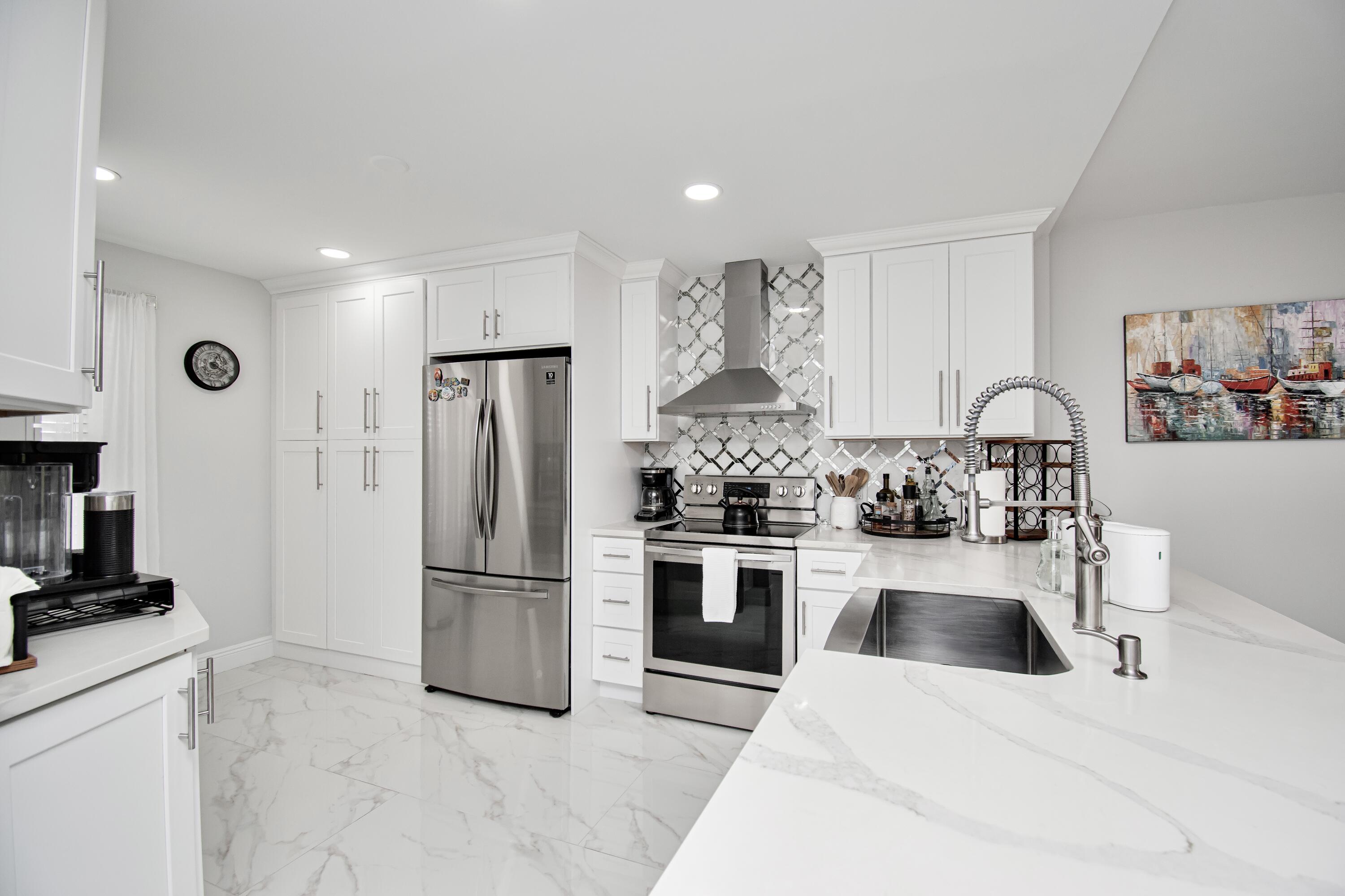 1629 Riverview Road 420