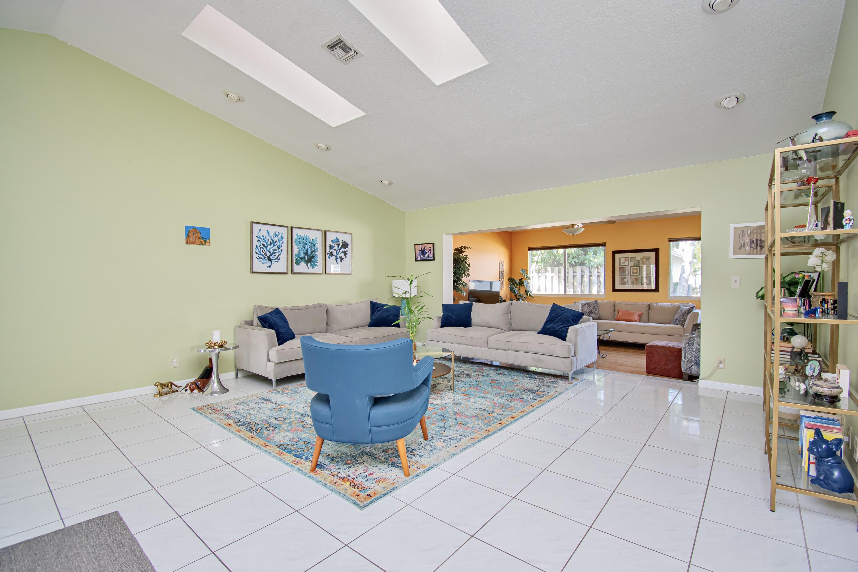 7984 Chula Vista Crescent