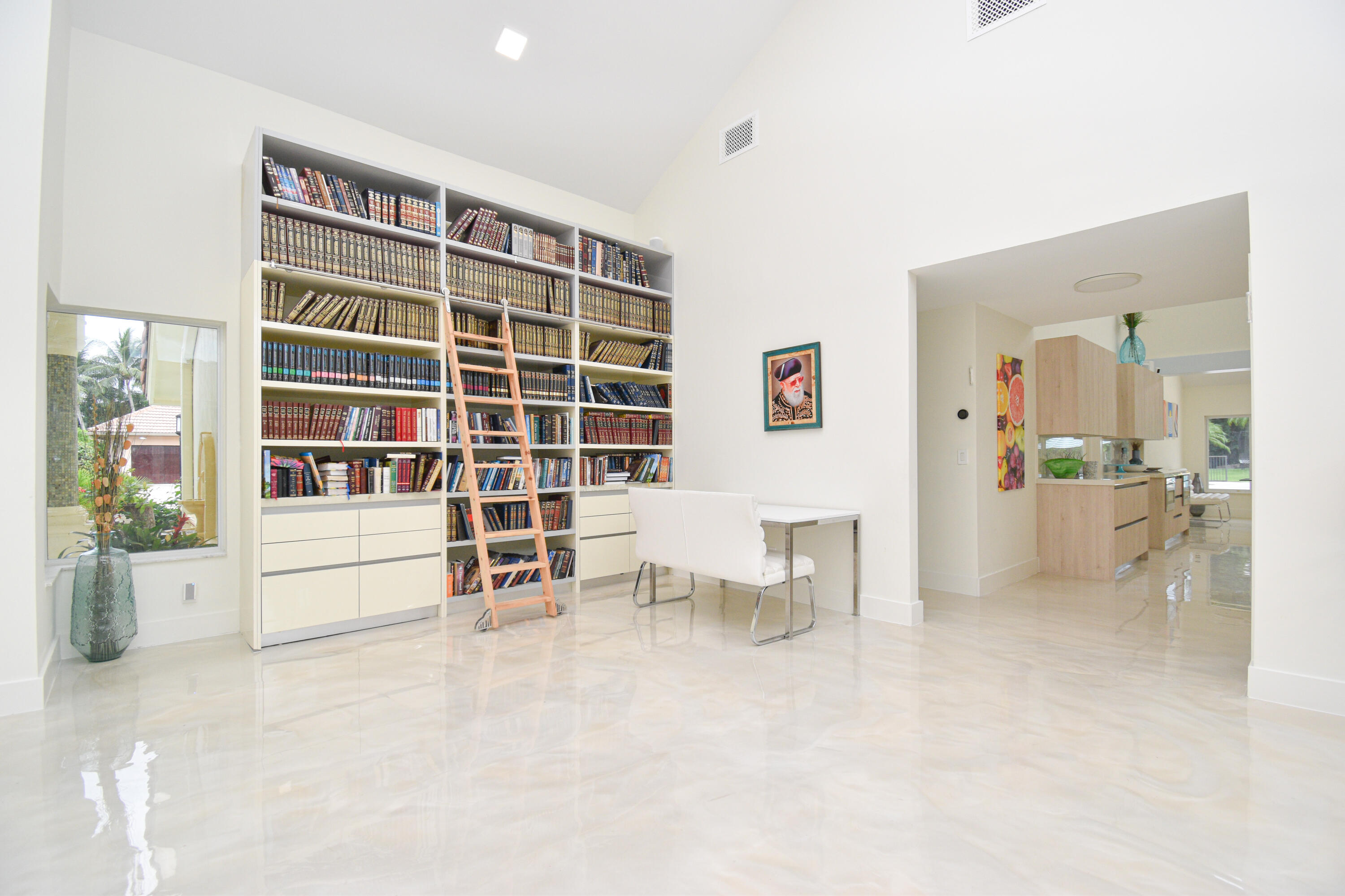 7351 Valencia Drive