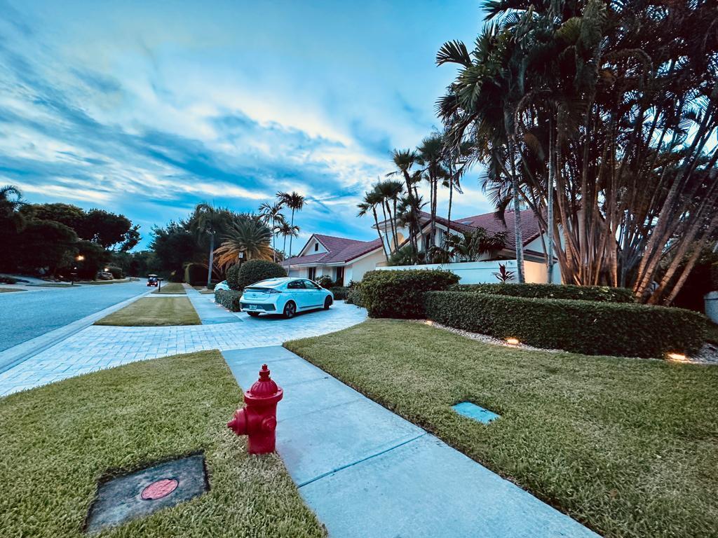 7351 Valencia Drive