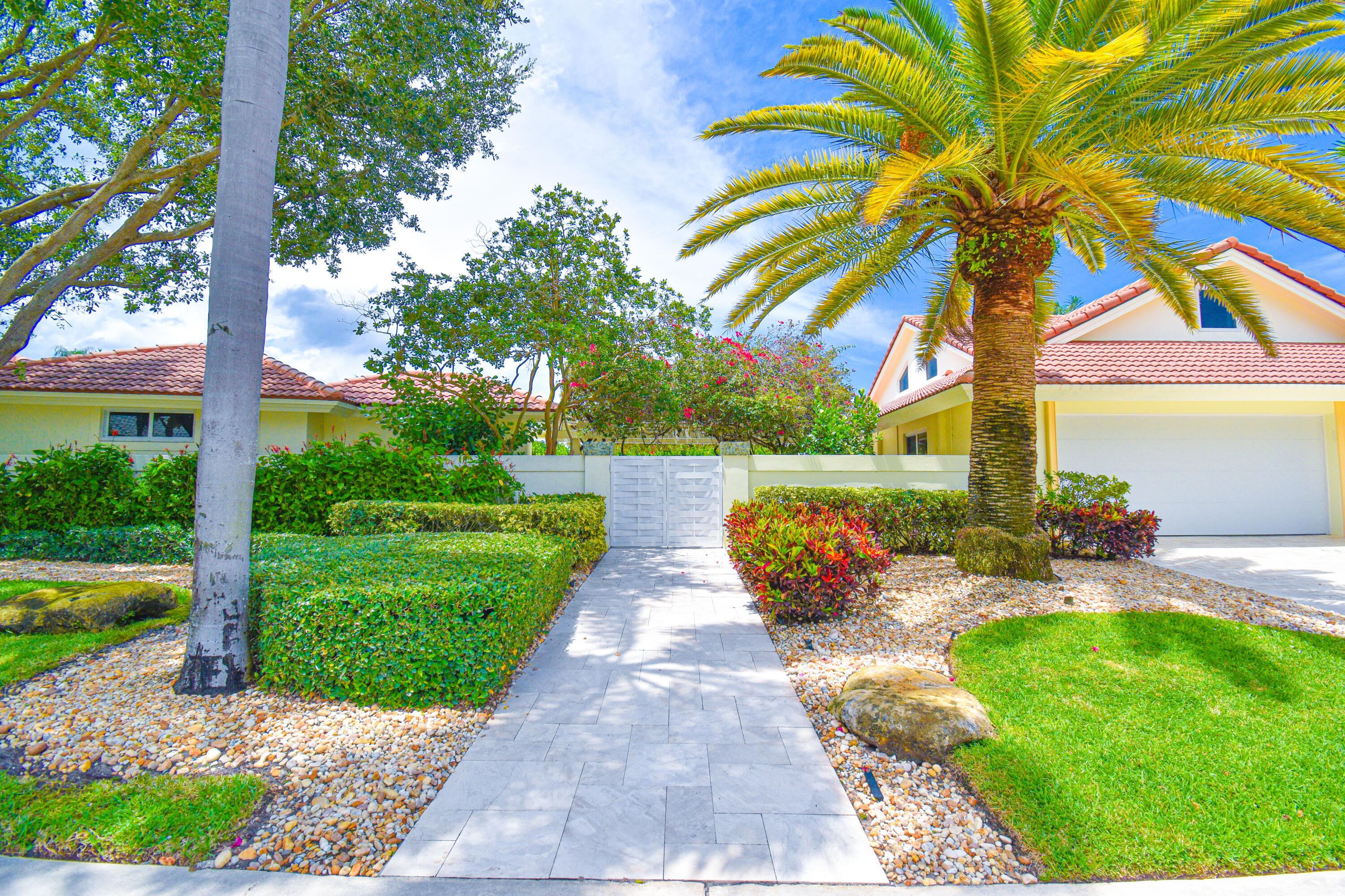 7351 Valencia Drive