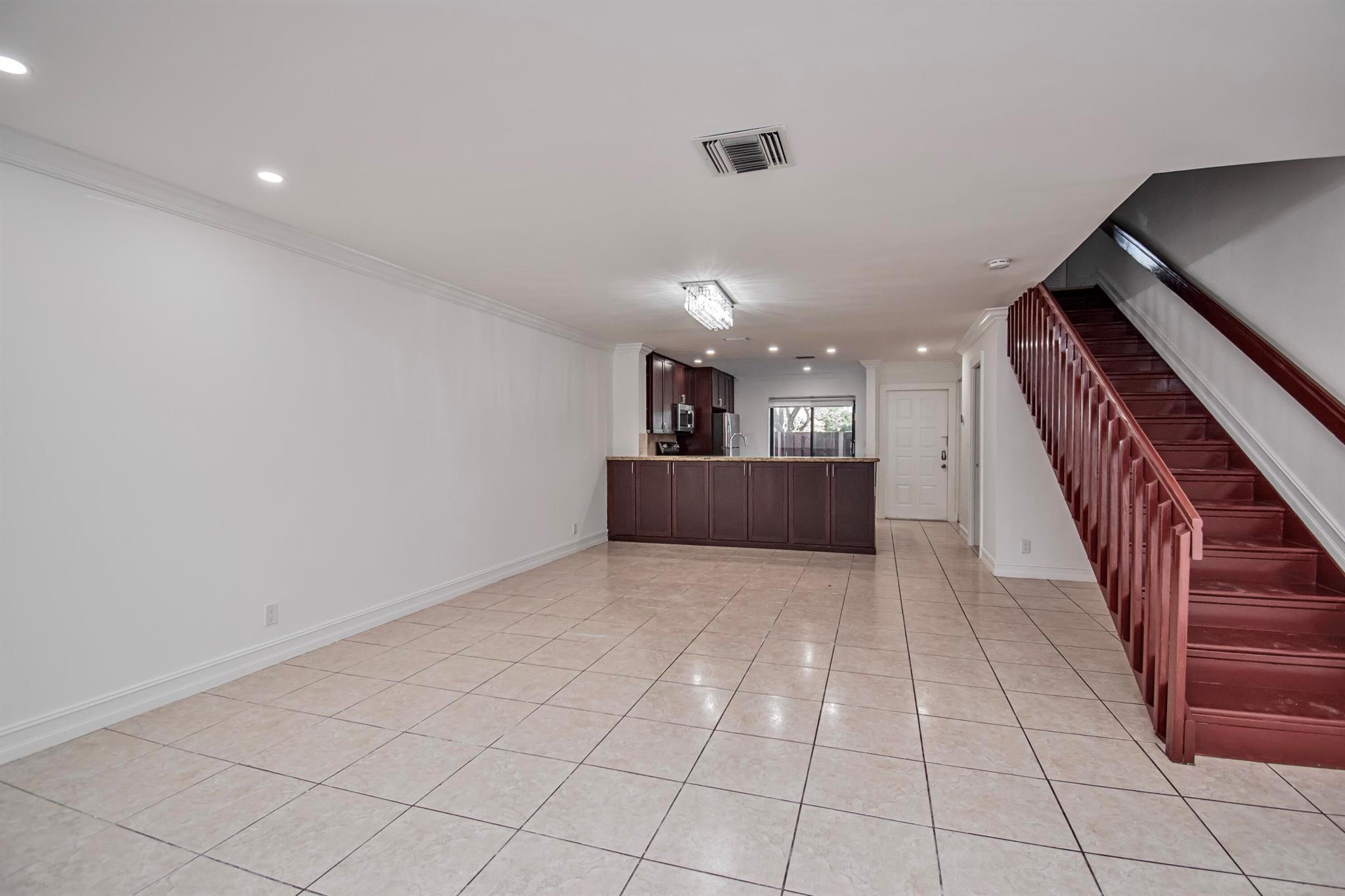 7790 Lago Del Mar Drive 904