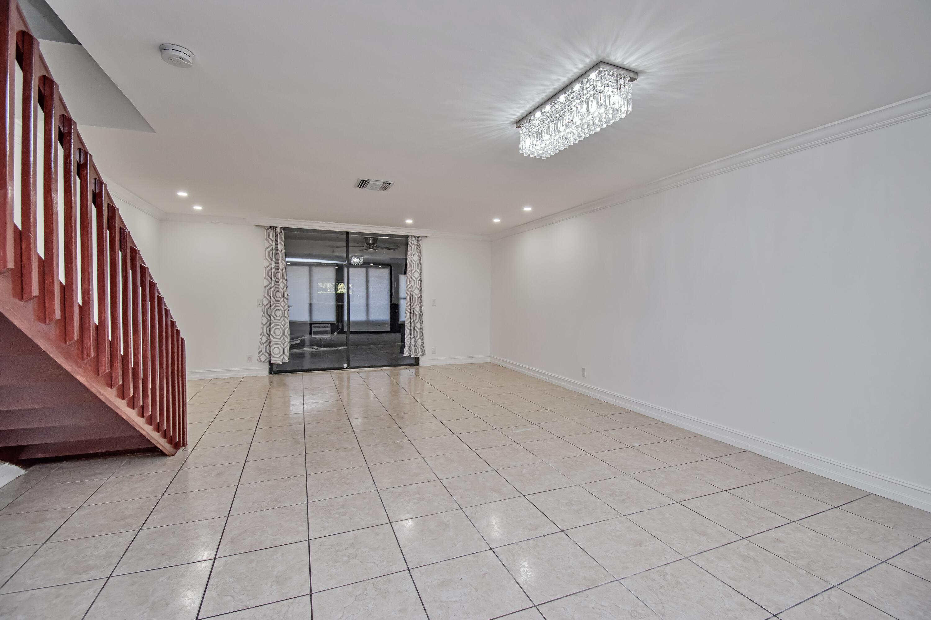 7790 Lago Del Mar Drive 904