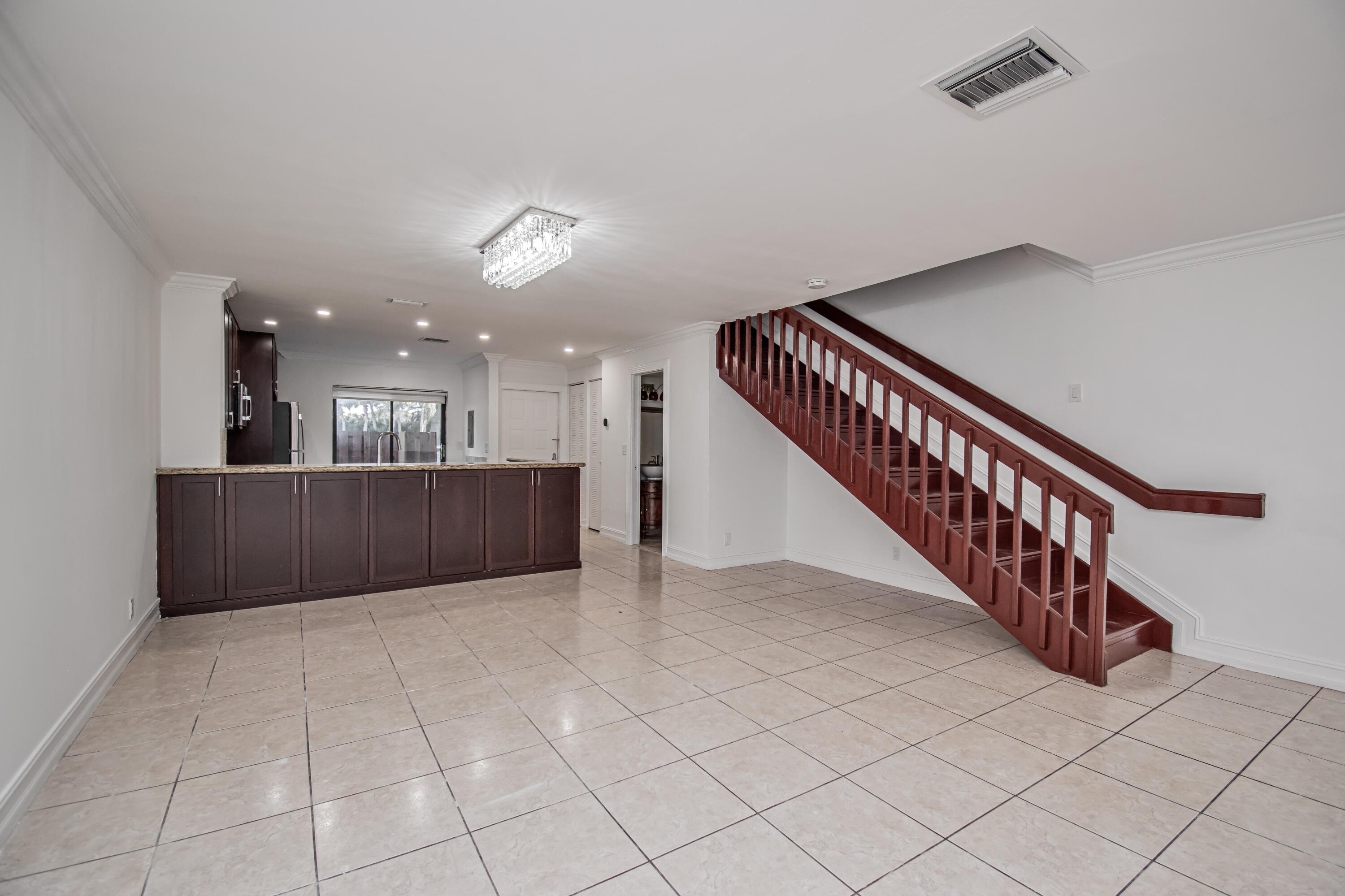 7790 Lago Del Mar Drive 904