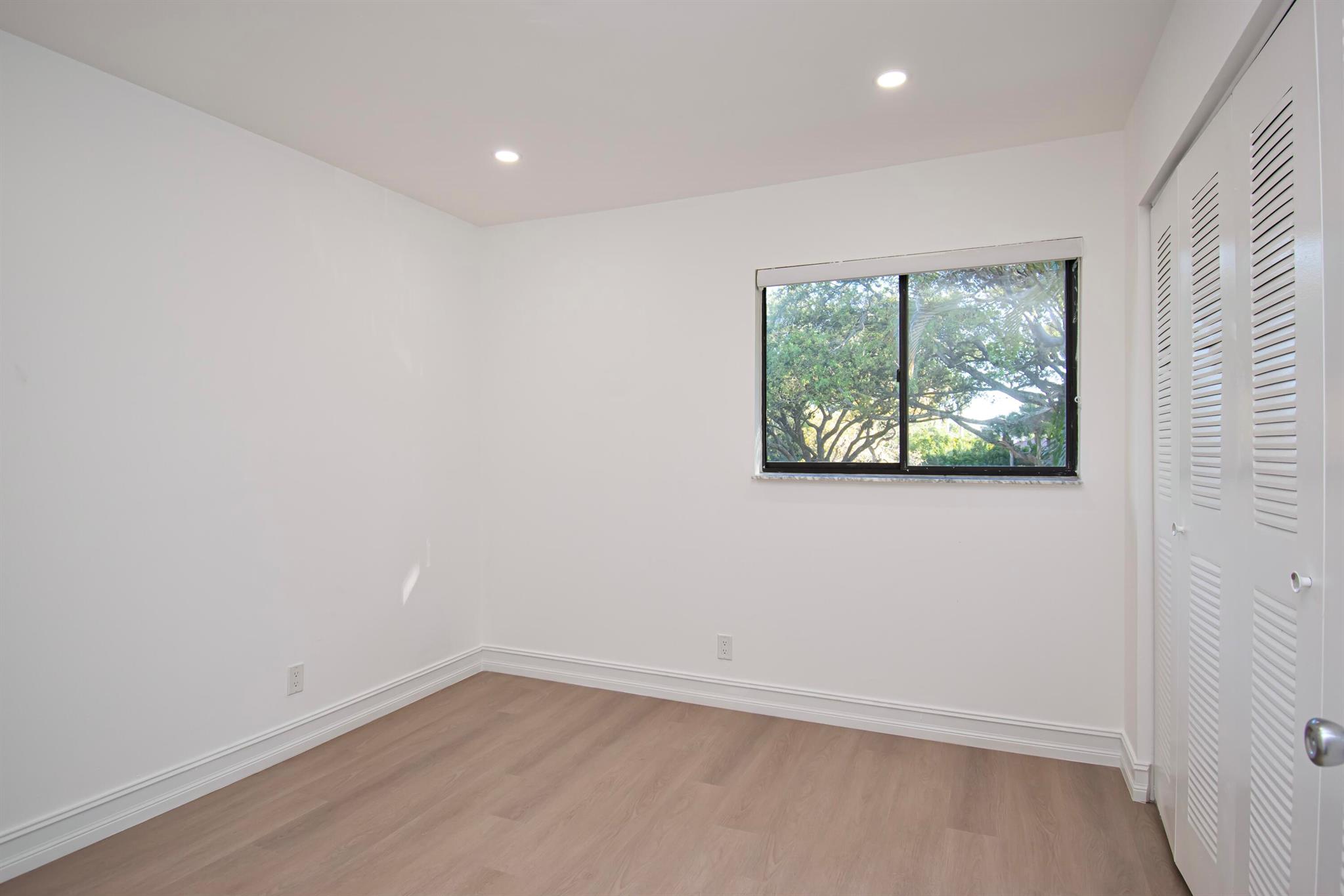 7790 Lago Del Mar Drive 904