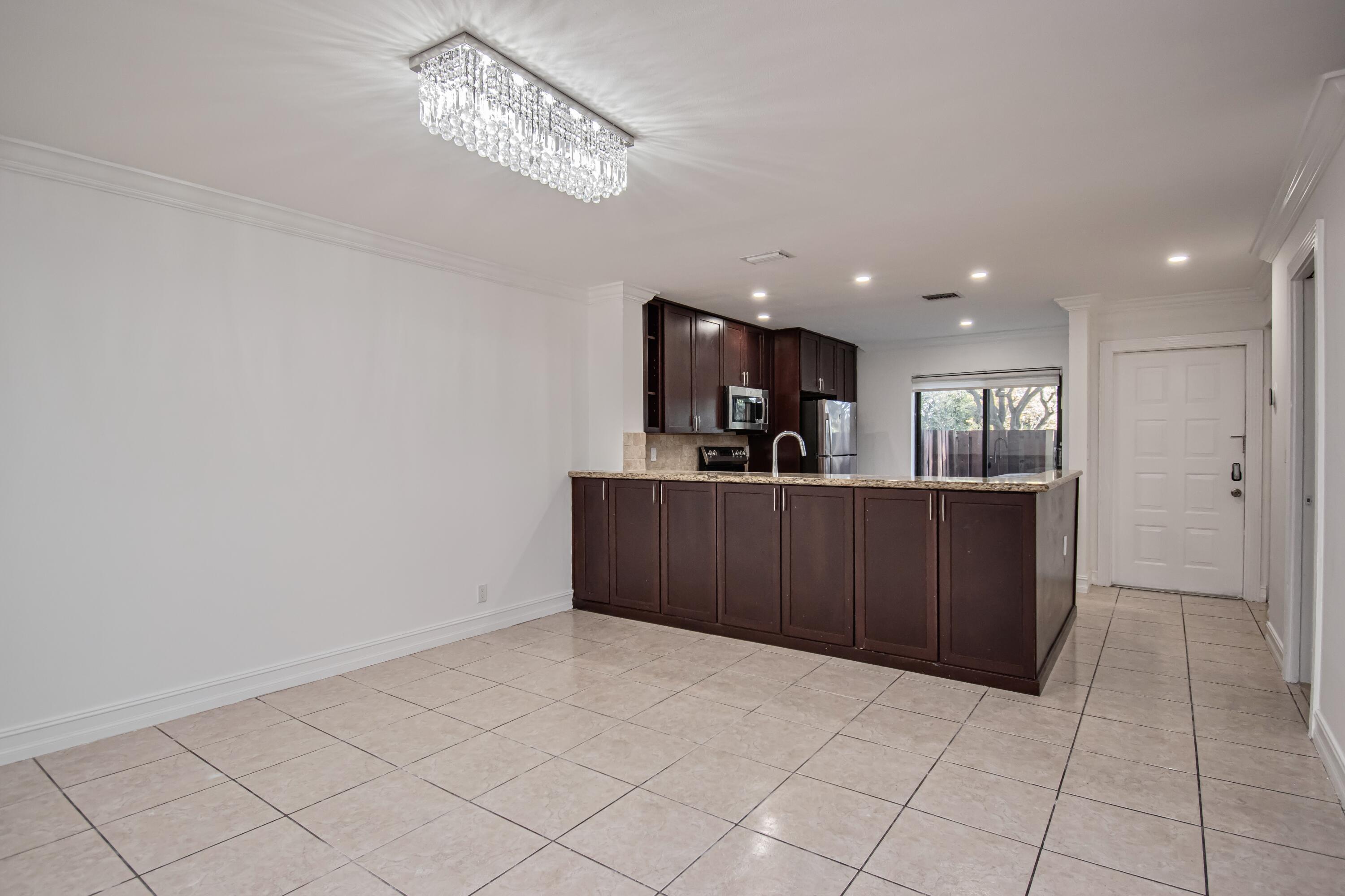 7790 Lago Del Mar Drive 904
