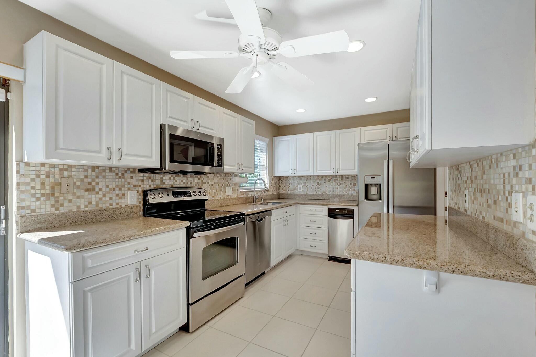 21942 Cypress Drive 39b
