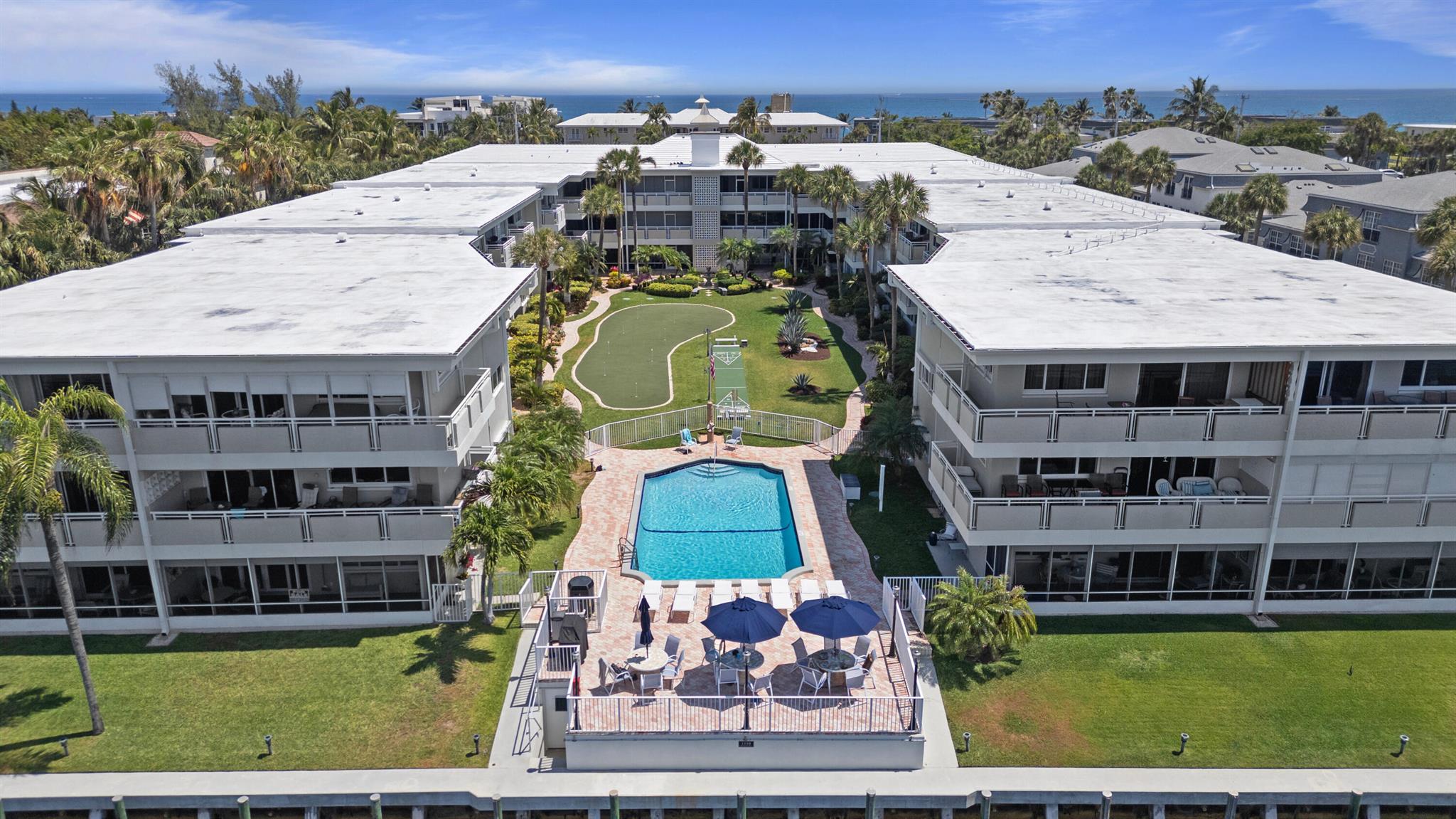 1198 Hillsboro Mile 126