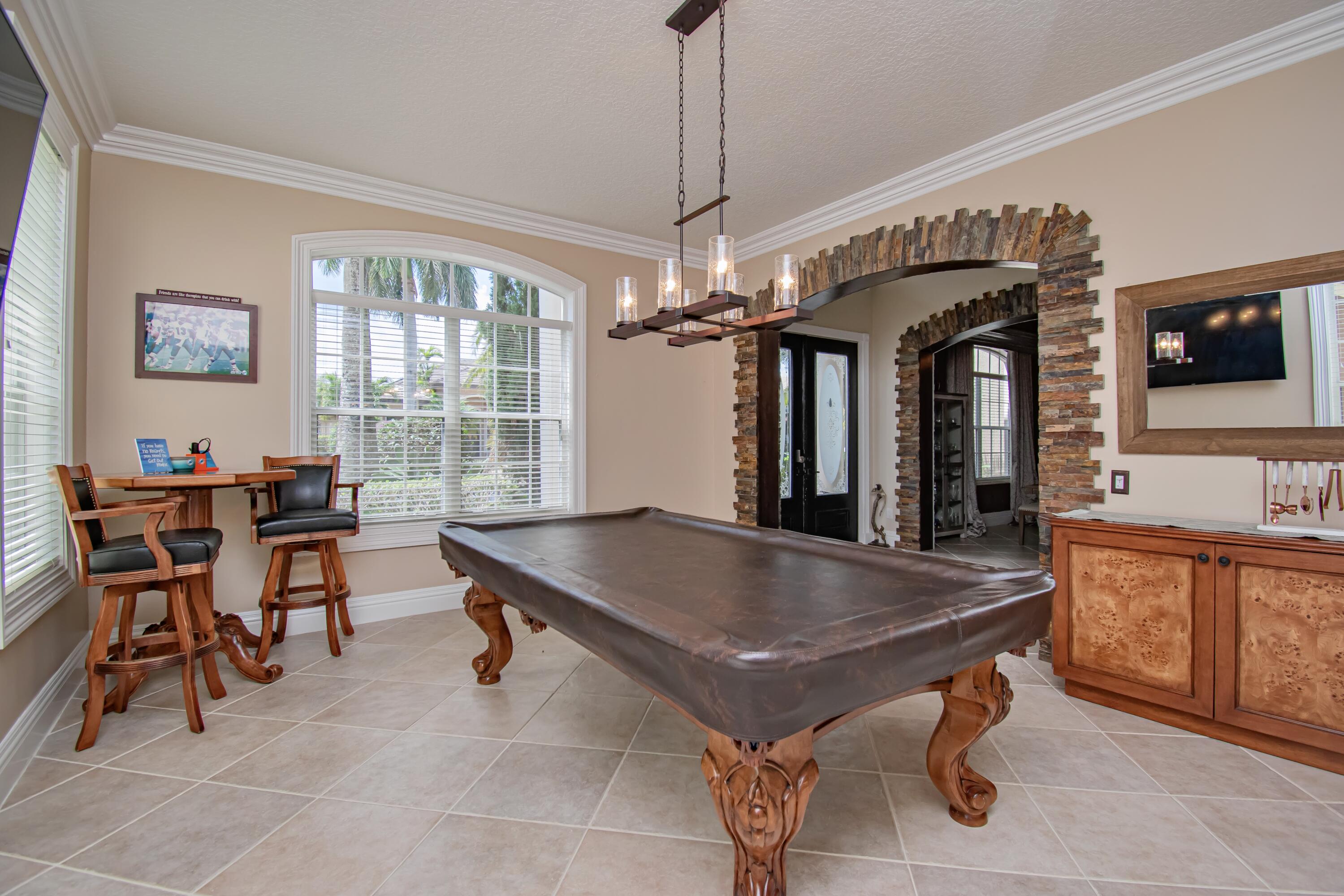 21734 Fall River Drive