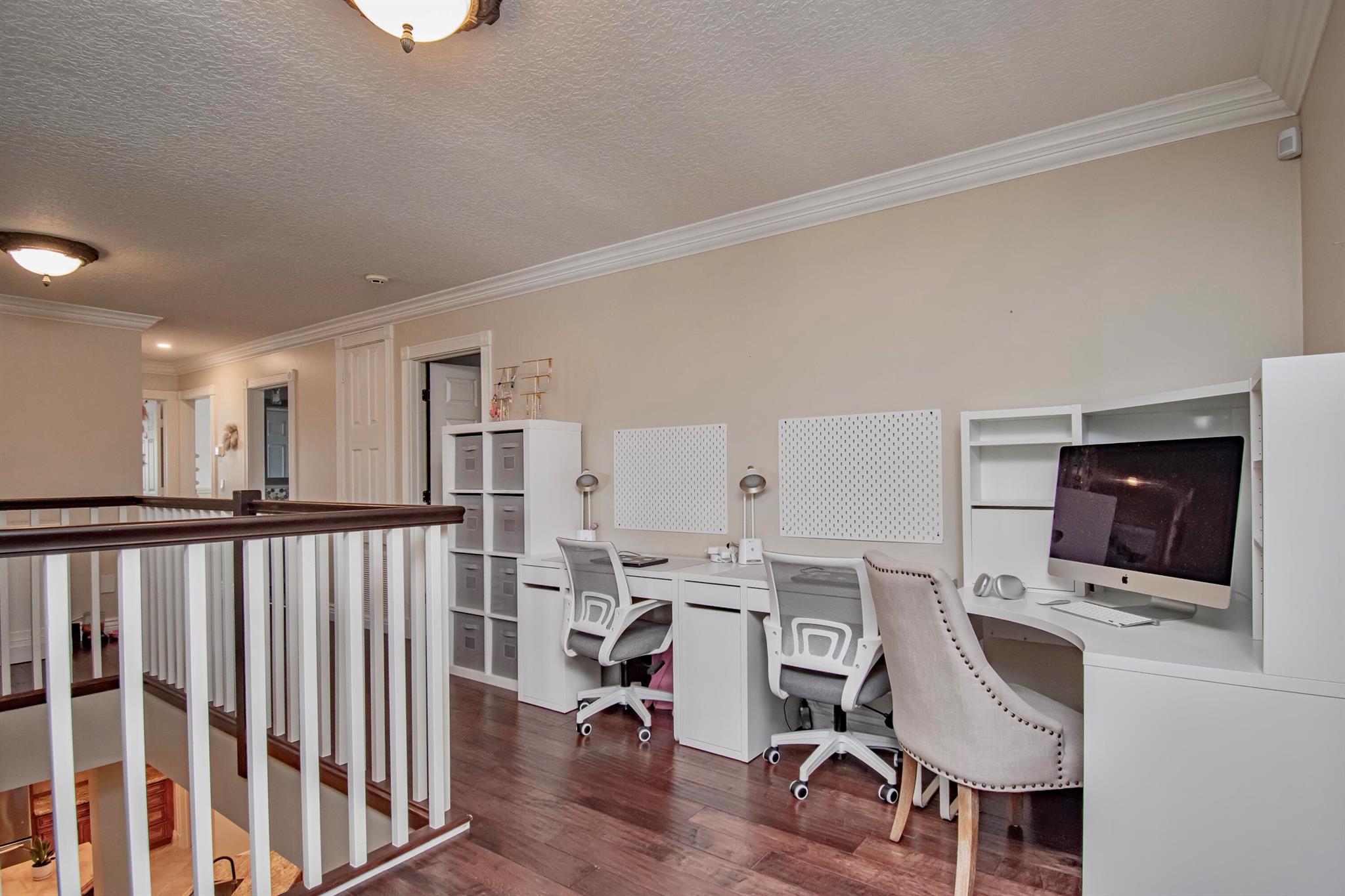 21734 Fall River Drive