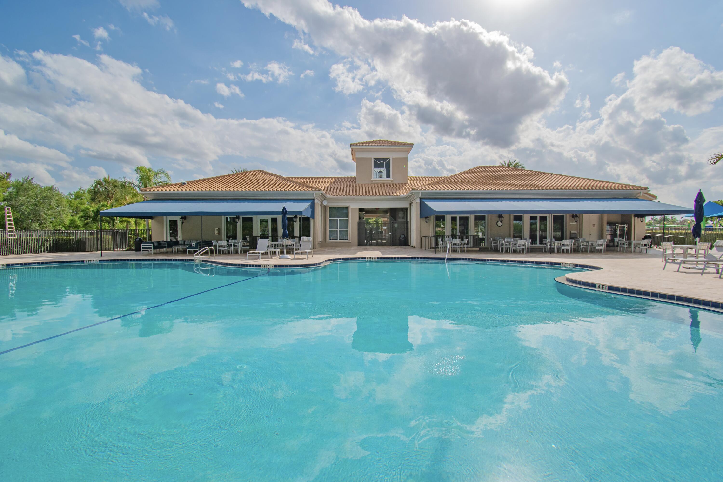 21734 Fall River Drive