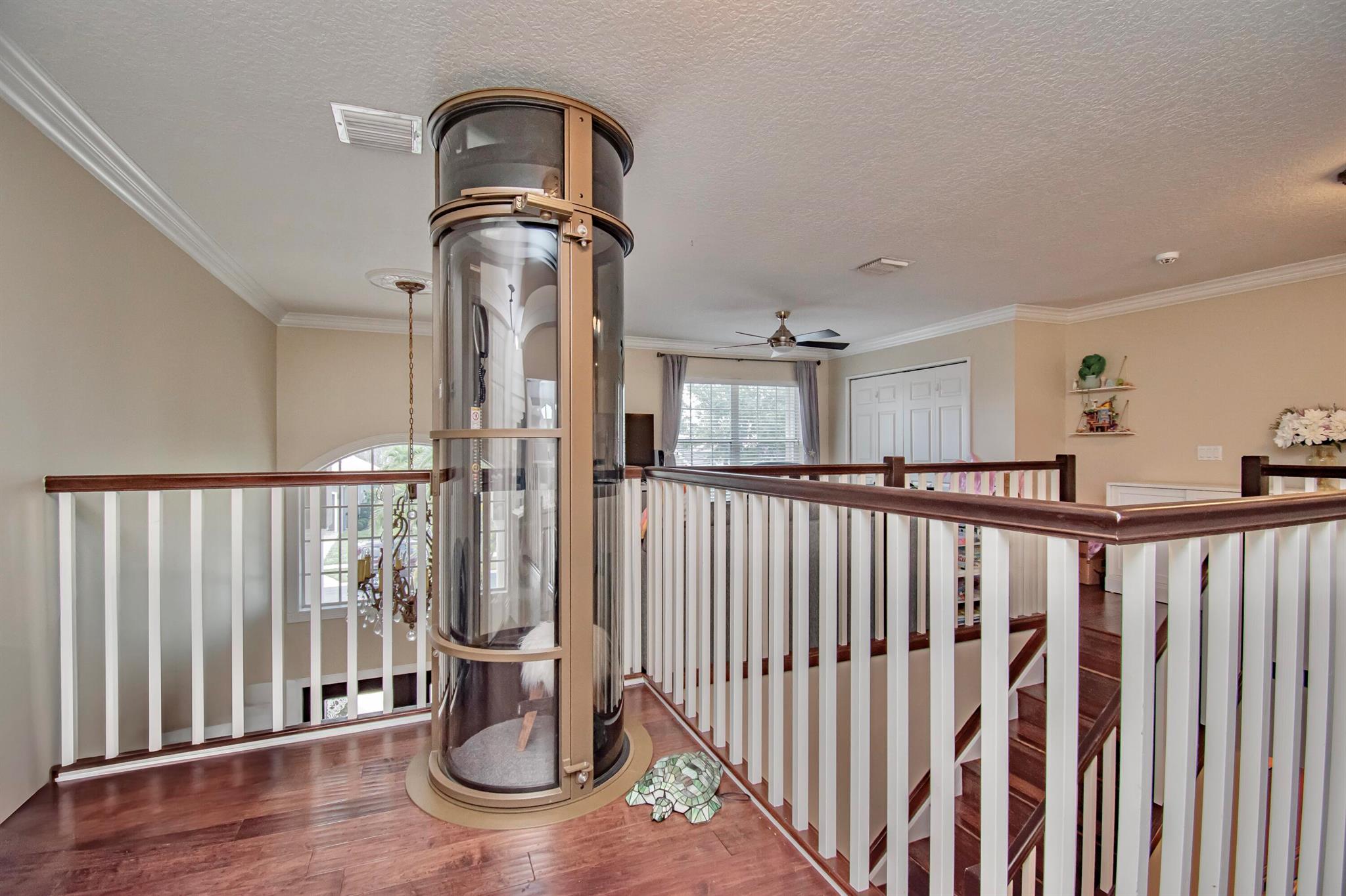 21734 Fall River Drive