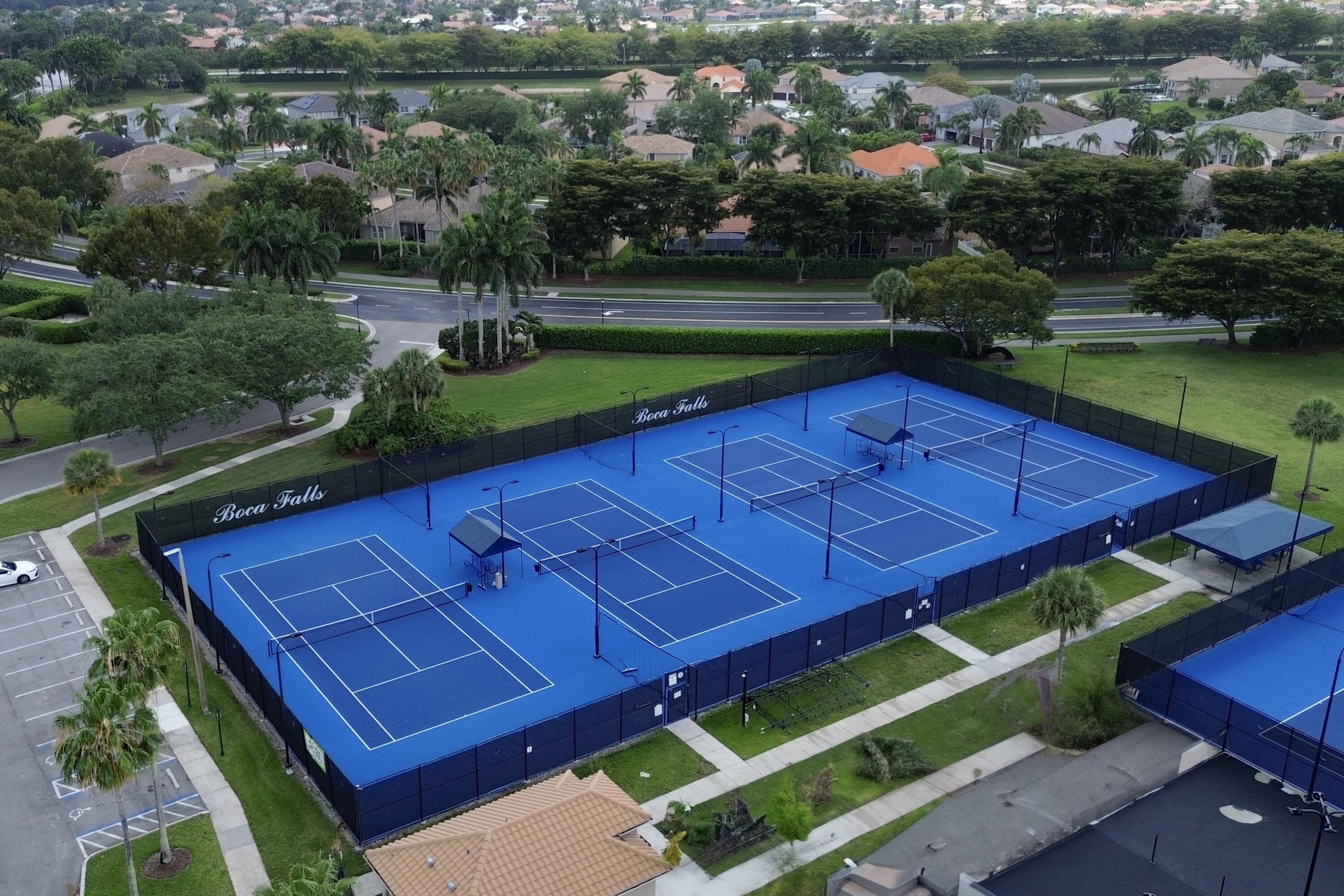 21734 Fall River Drive