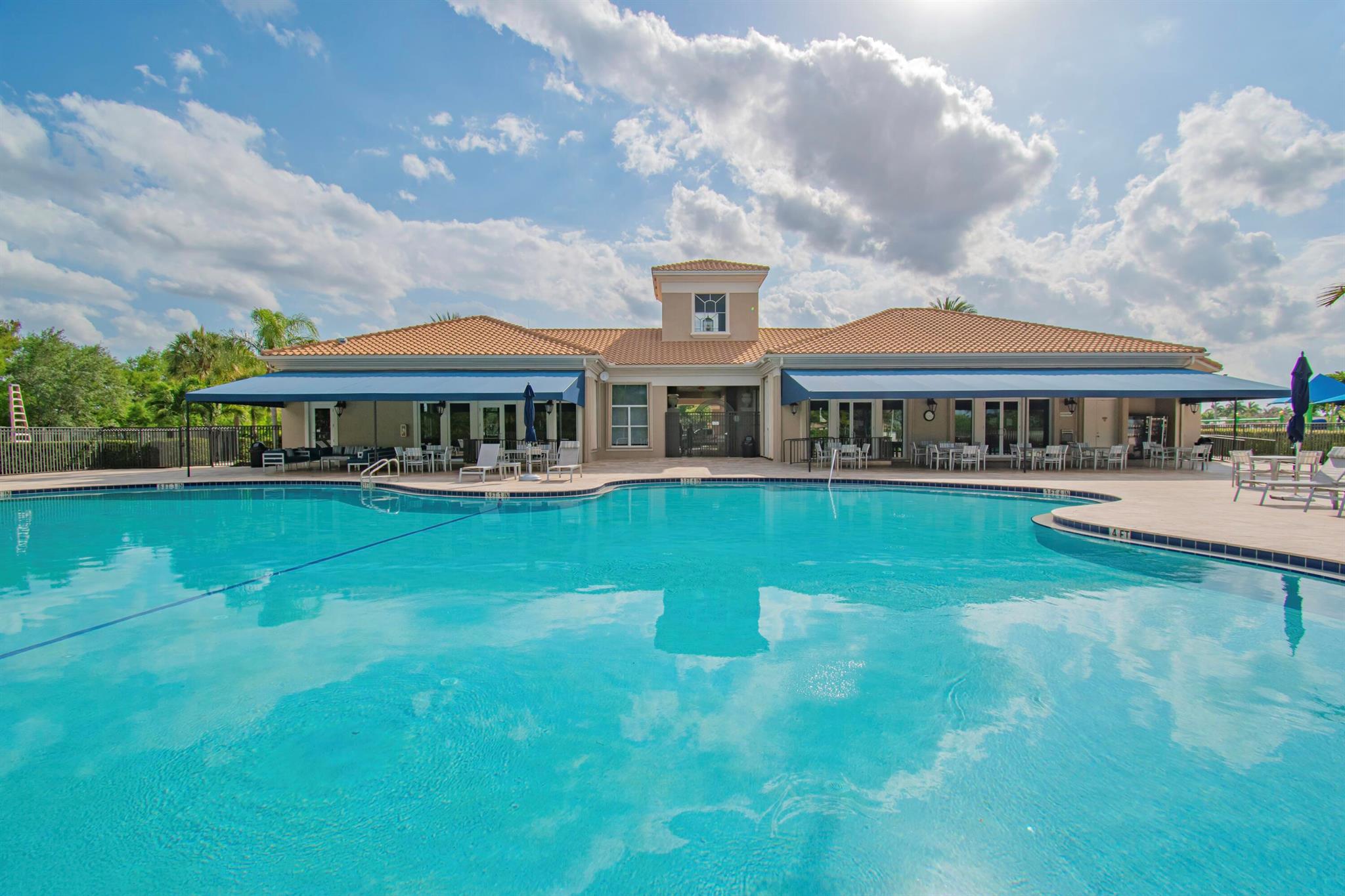 21734 Fall River Drive