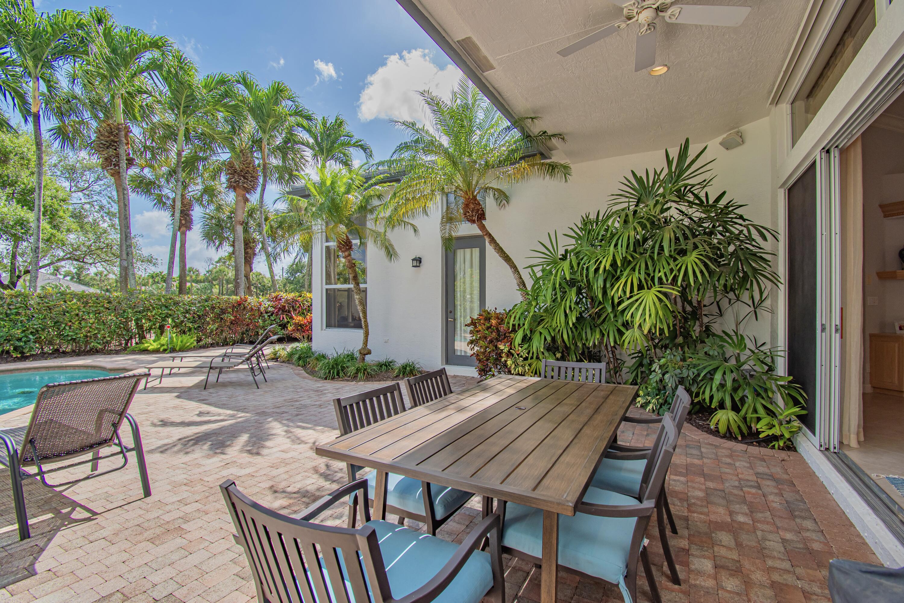 7929 Villa D Este Way
