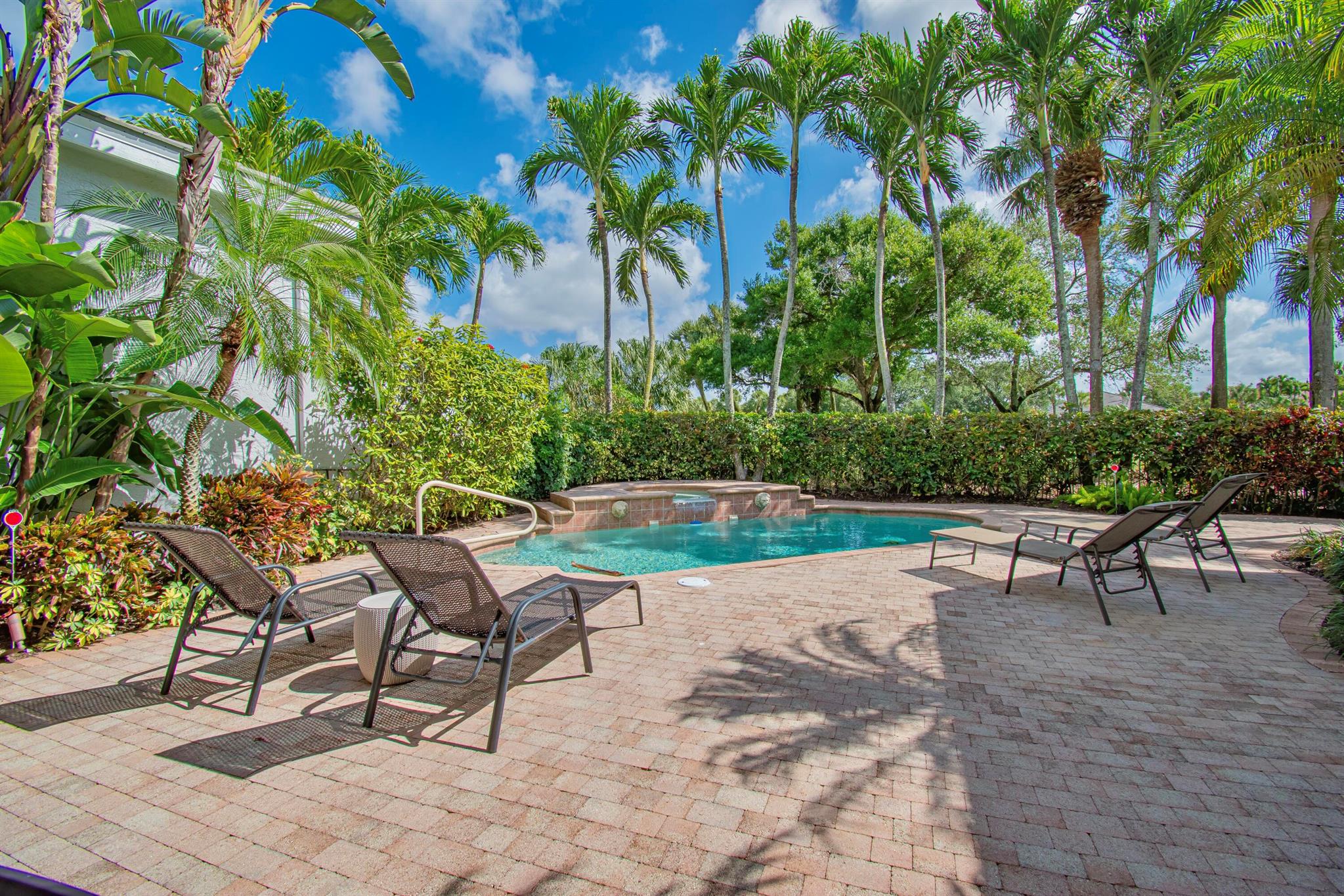 7929 Villa D Este Way