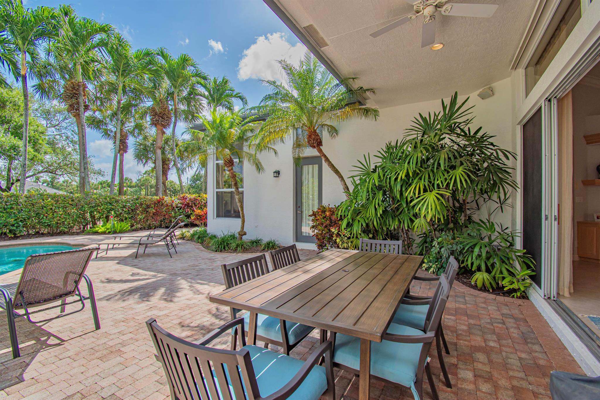 7929 Villa D Este Way