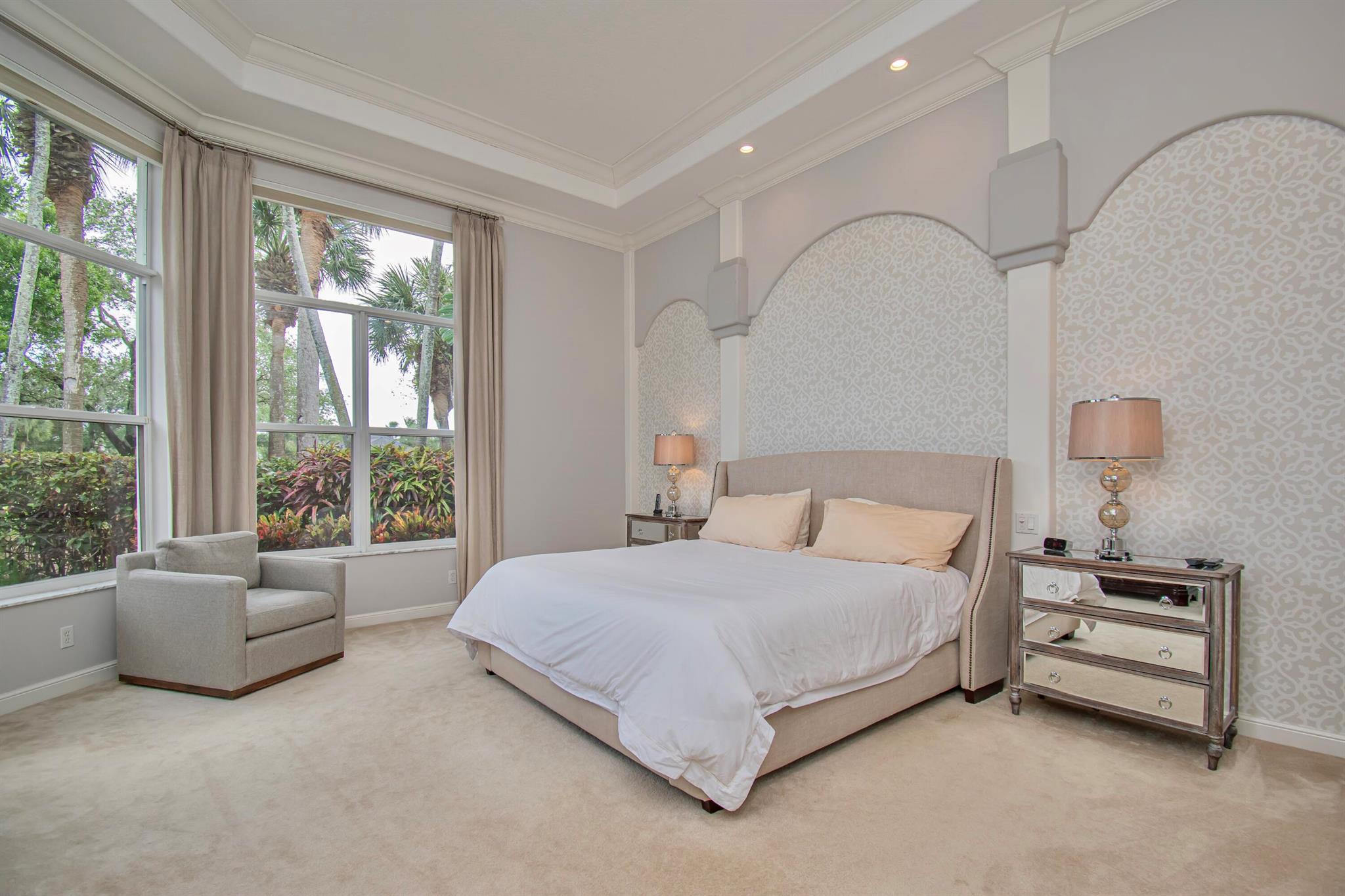 7929 Villa D Este Way