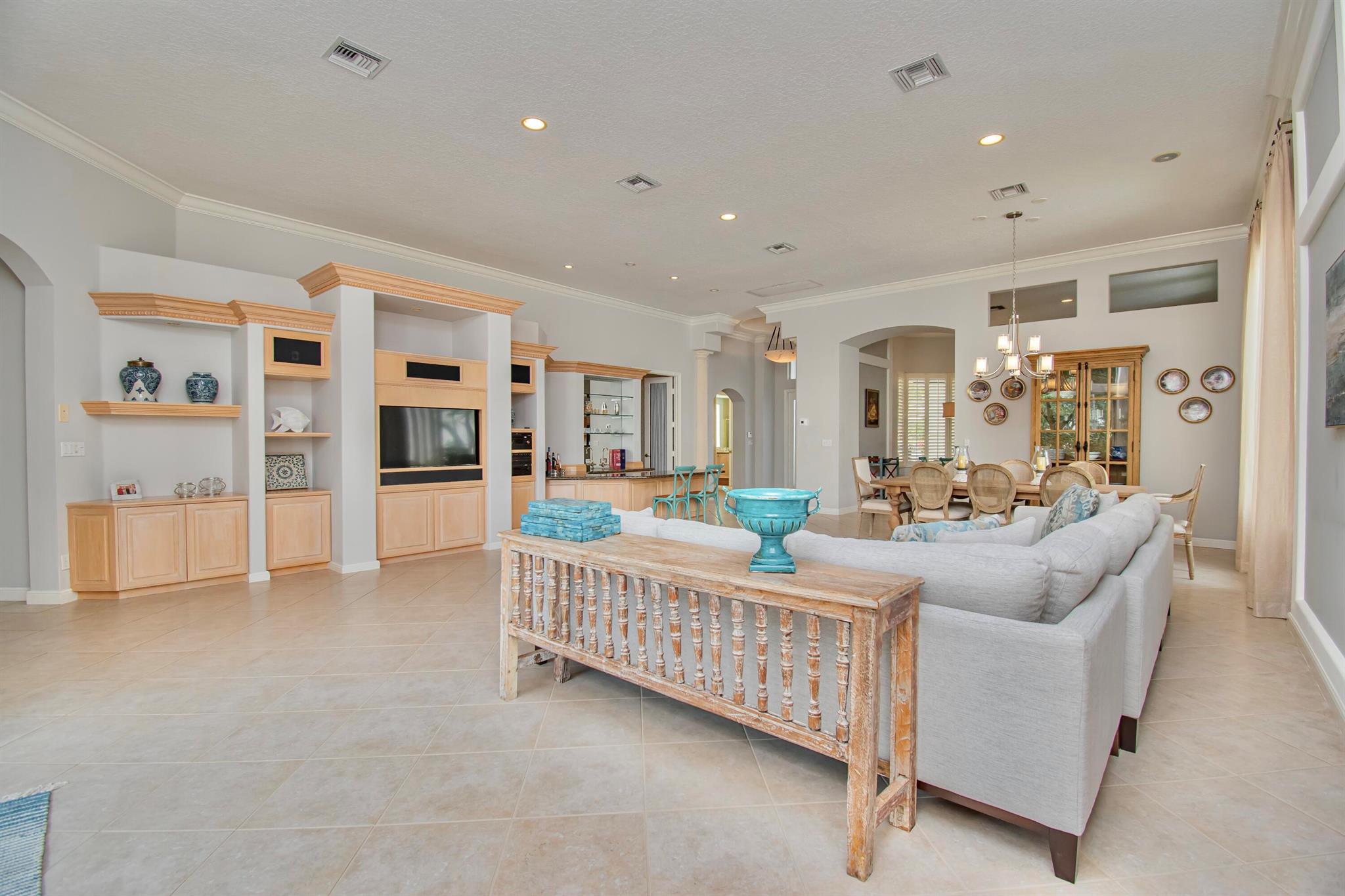 7929 Villa D Este Way