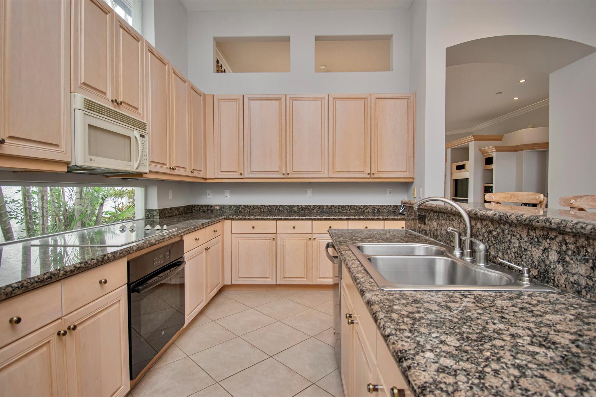 7929 Villa D Este Way