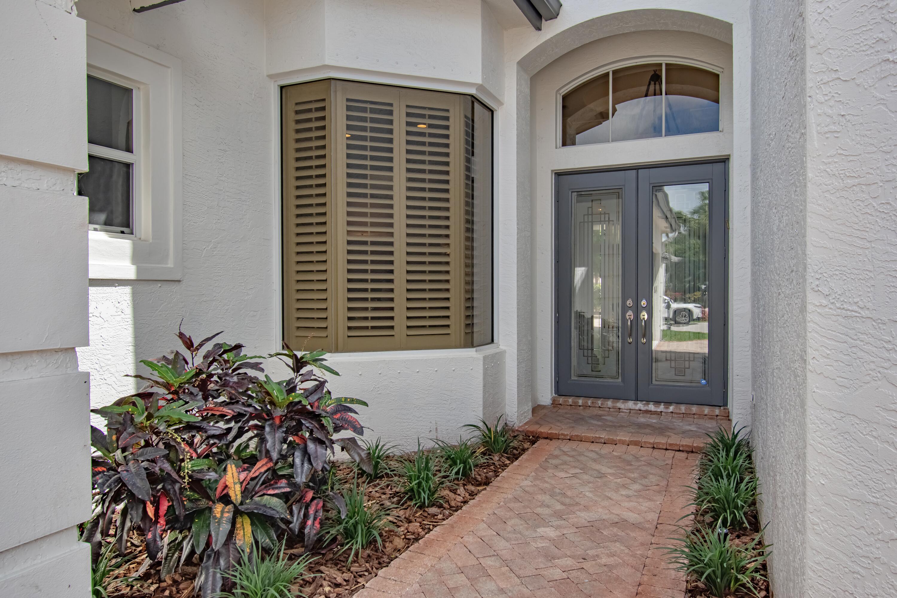 7929 Villa D Este Way