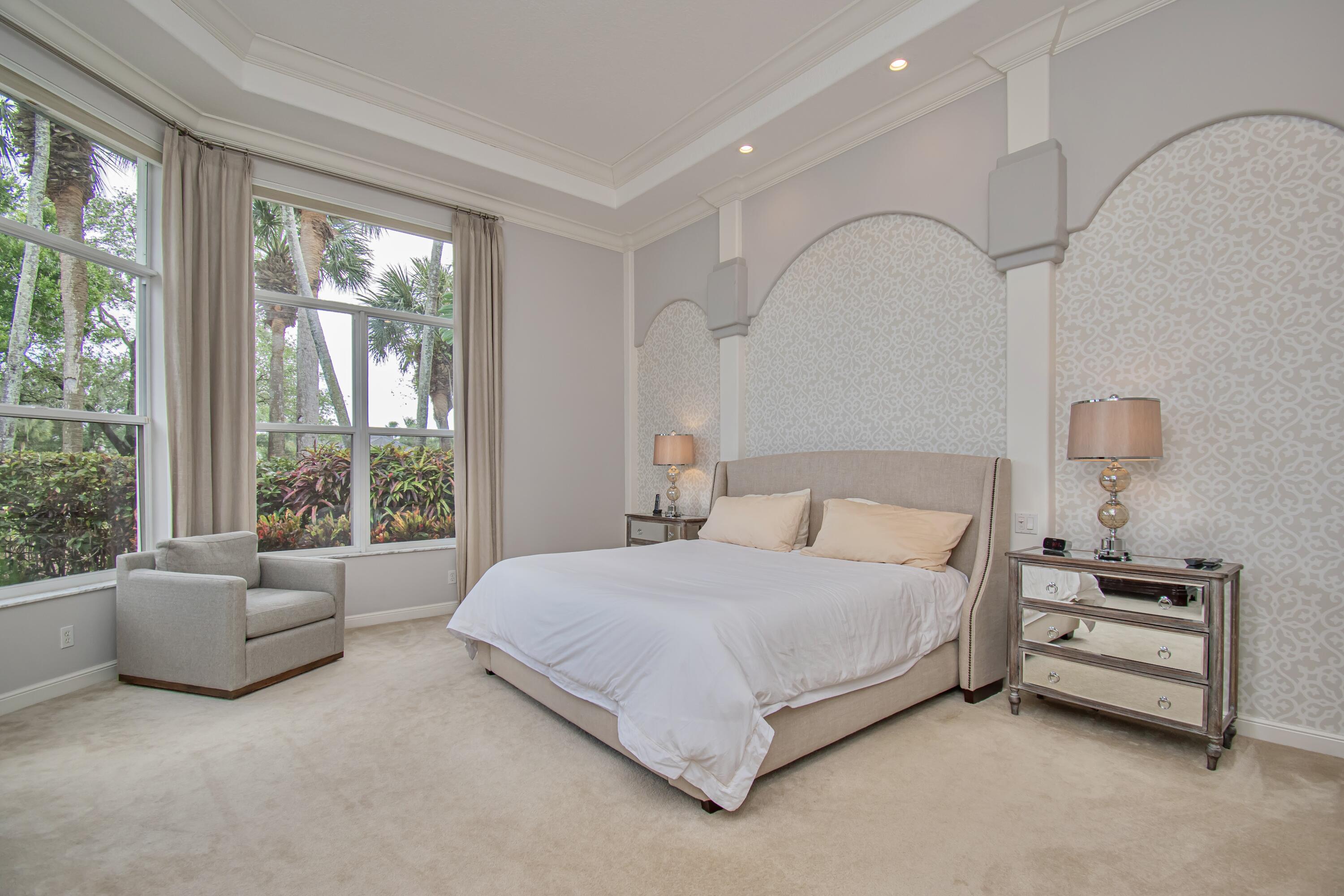 7929 Villa D Este Way