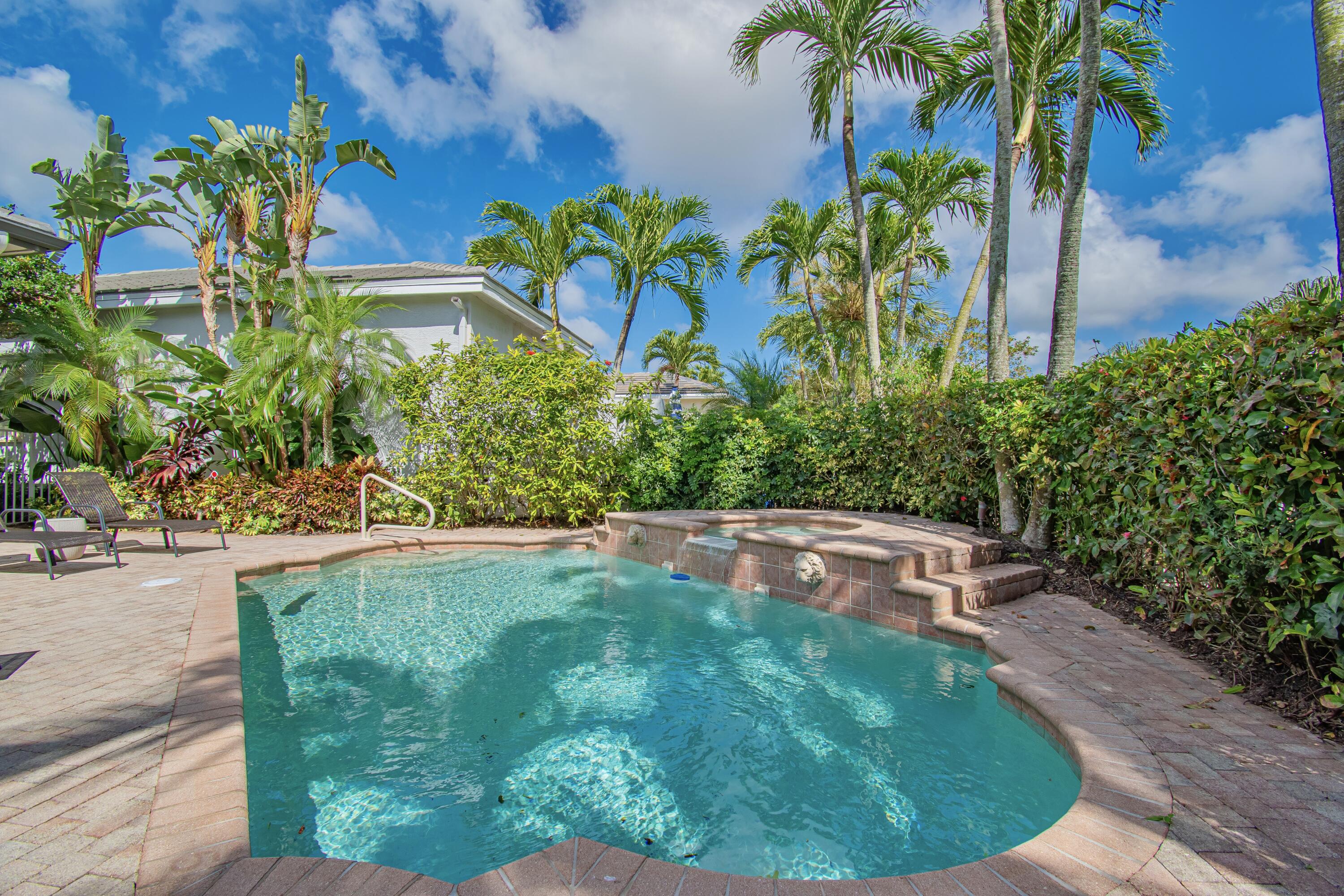 7929 Villa D Este Way